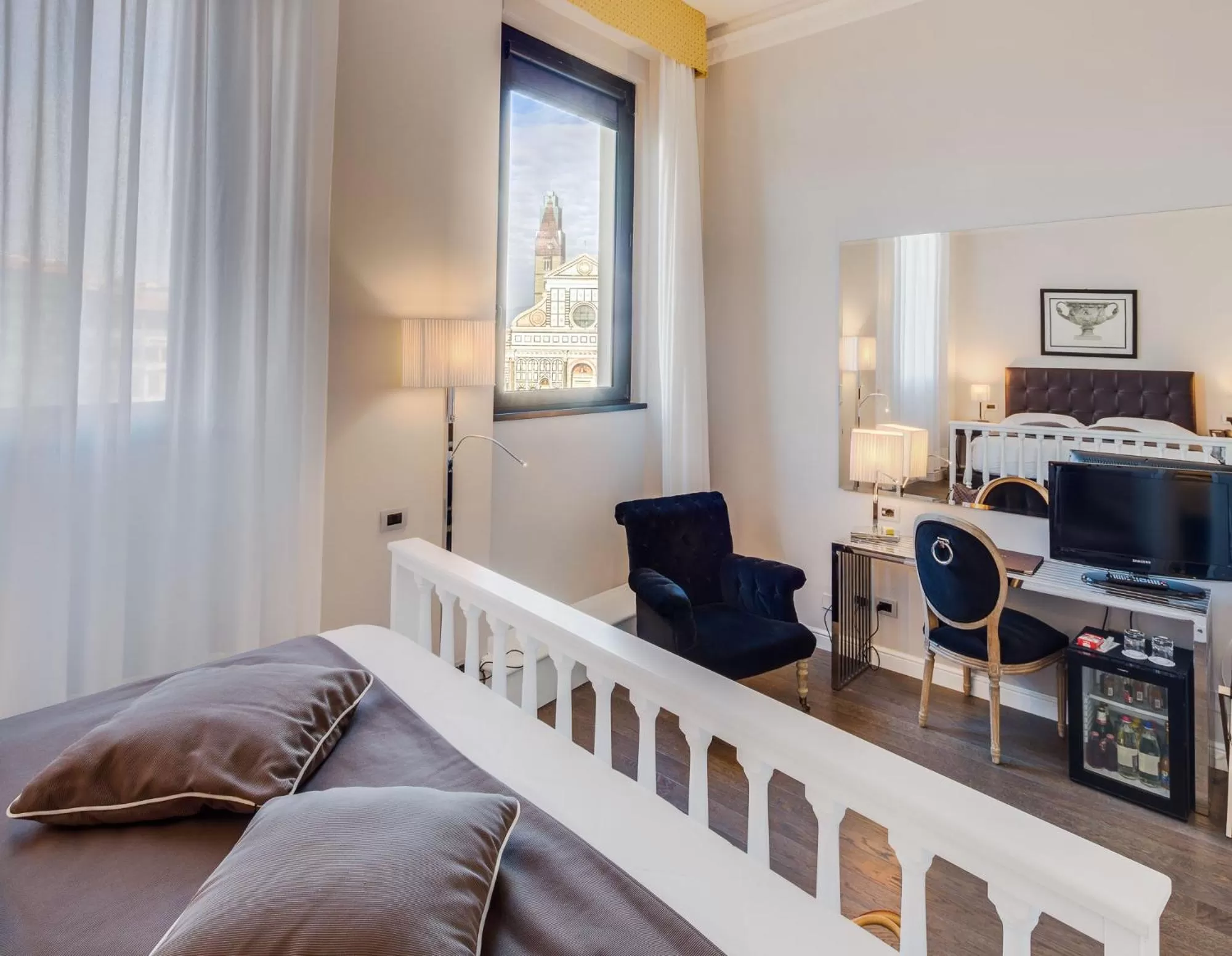 Double or Twin Room with City View in Hotel Roma