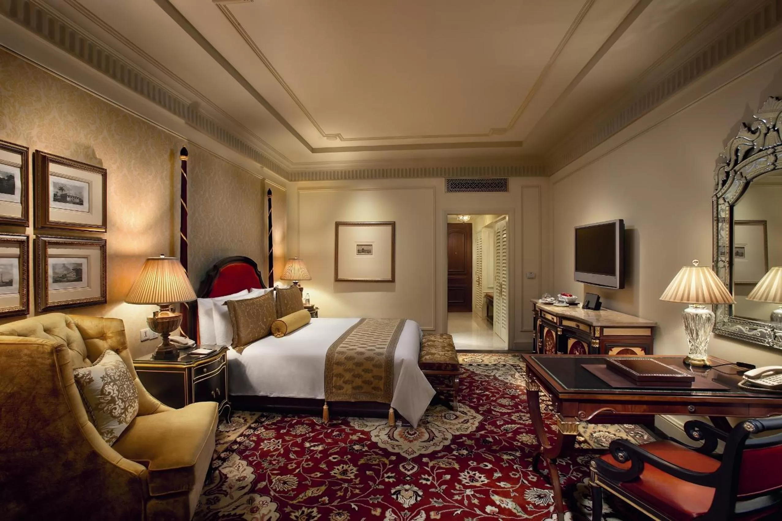 Run Of The House - single occupancy in The Leela Palace New Delhi
