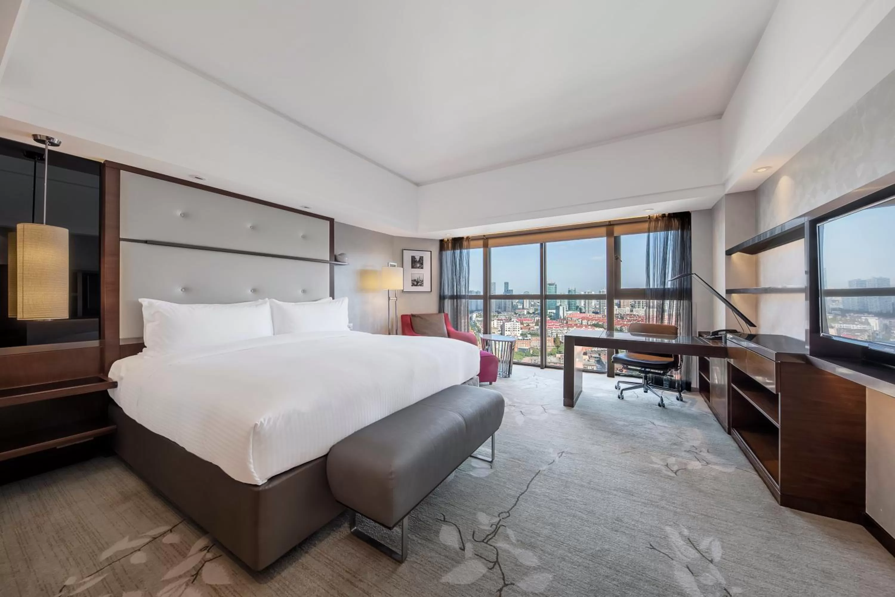 Classic King Room - High Floor in InterContinental Shanghai Pudong by IHG