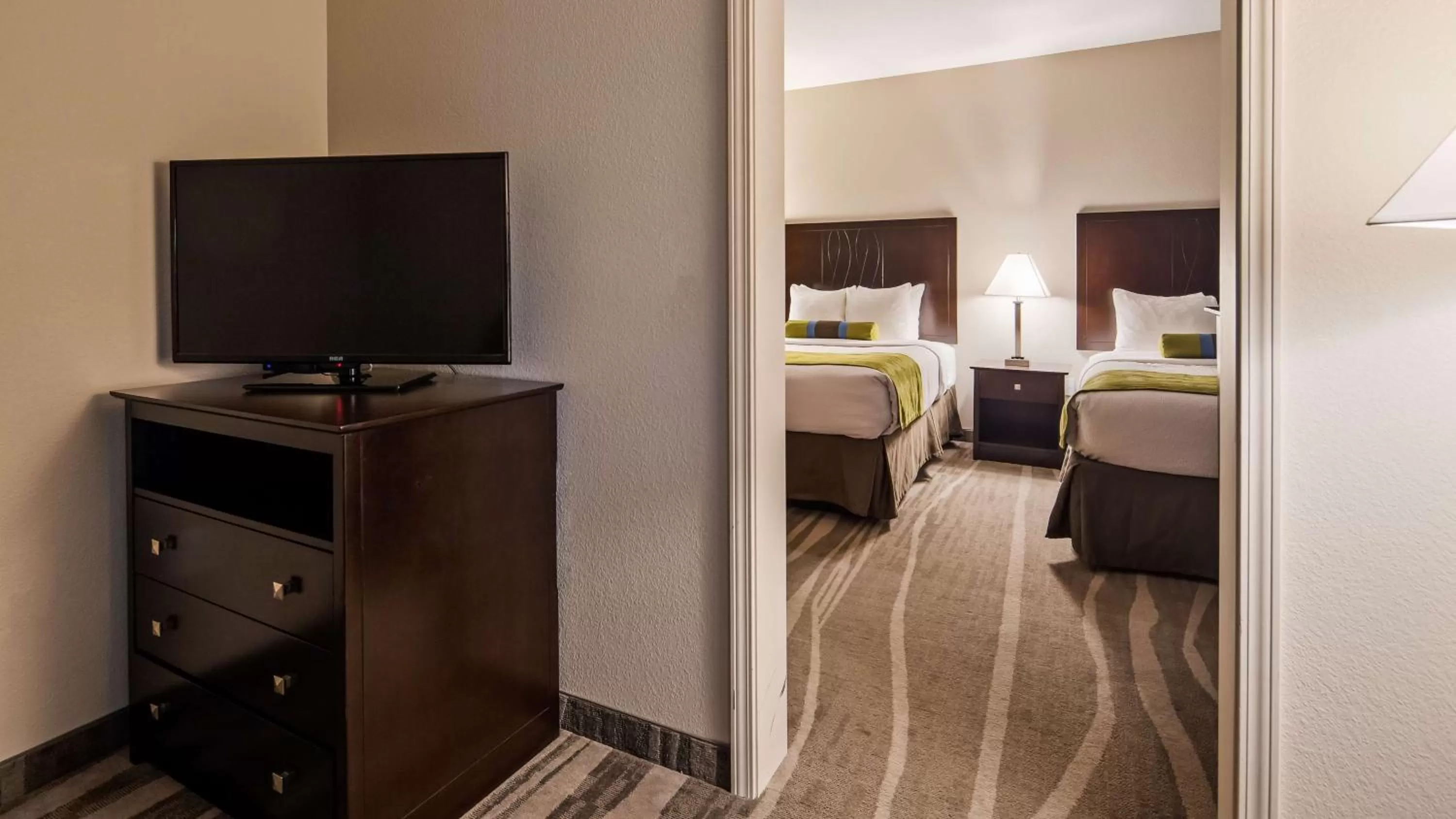 Queen Suite with Two Queen Beds in Best Western Plus Denver City Hotel & Suites