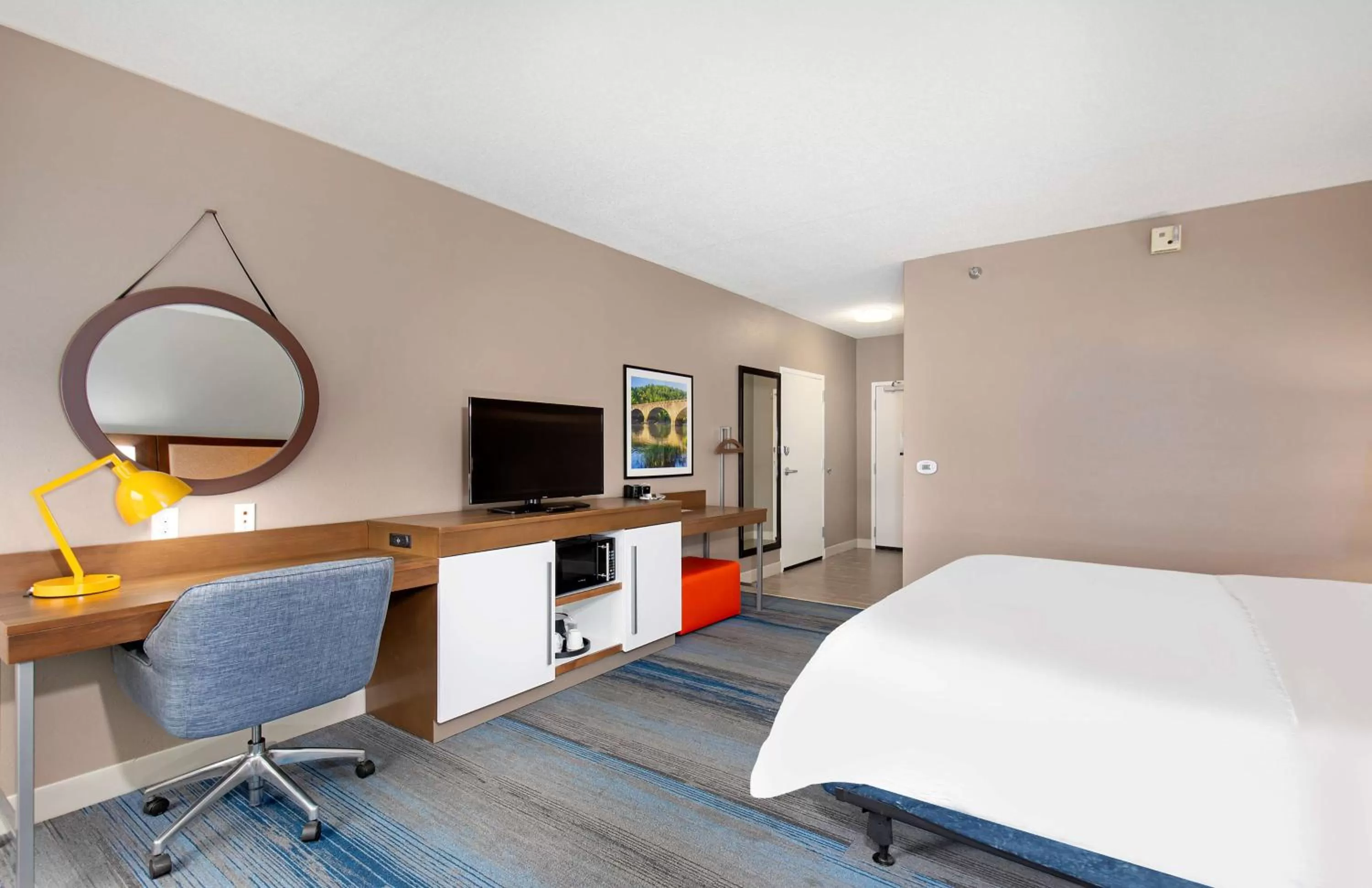 King Room - Mobility Access/Non-Smoking in Hampton Inn Corbin