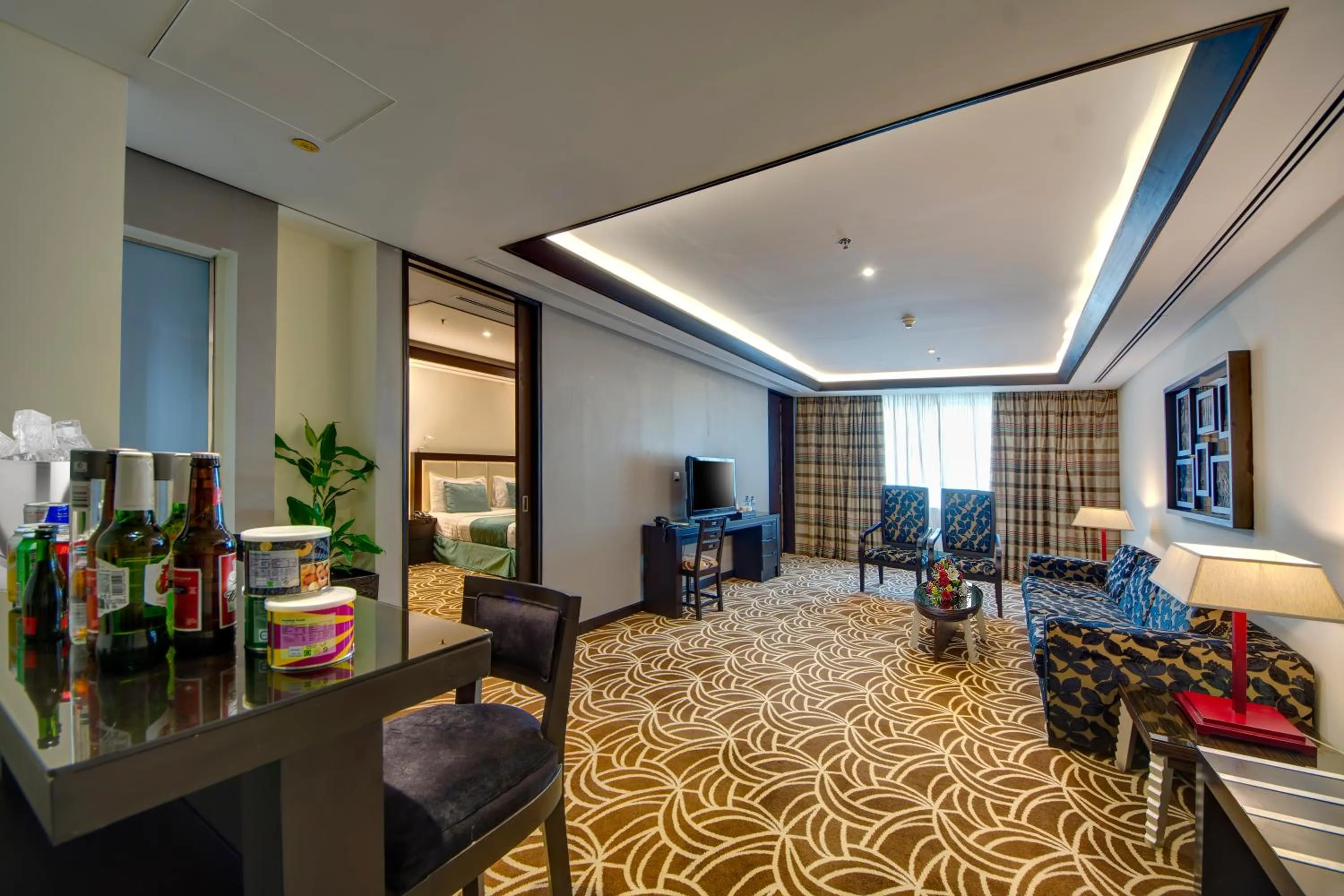 Suite in Raintree Rolla Hotel