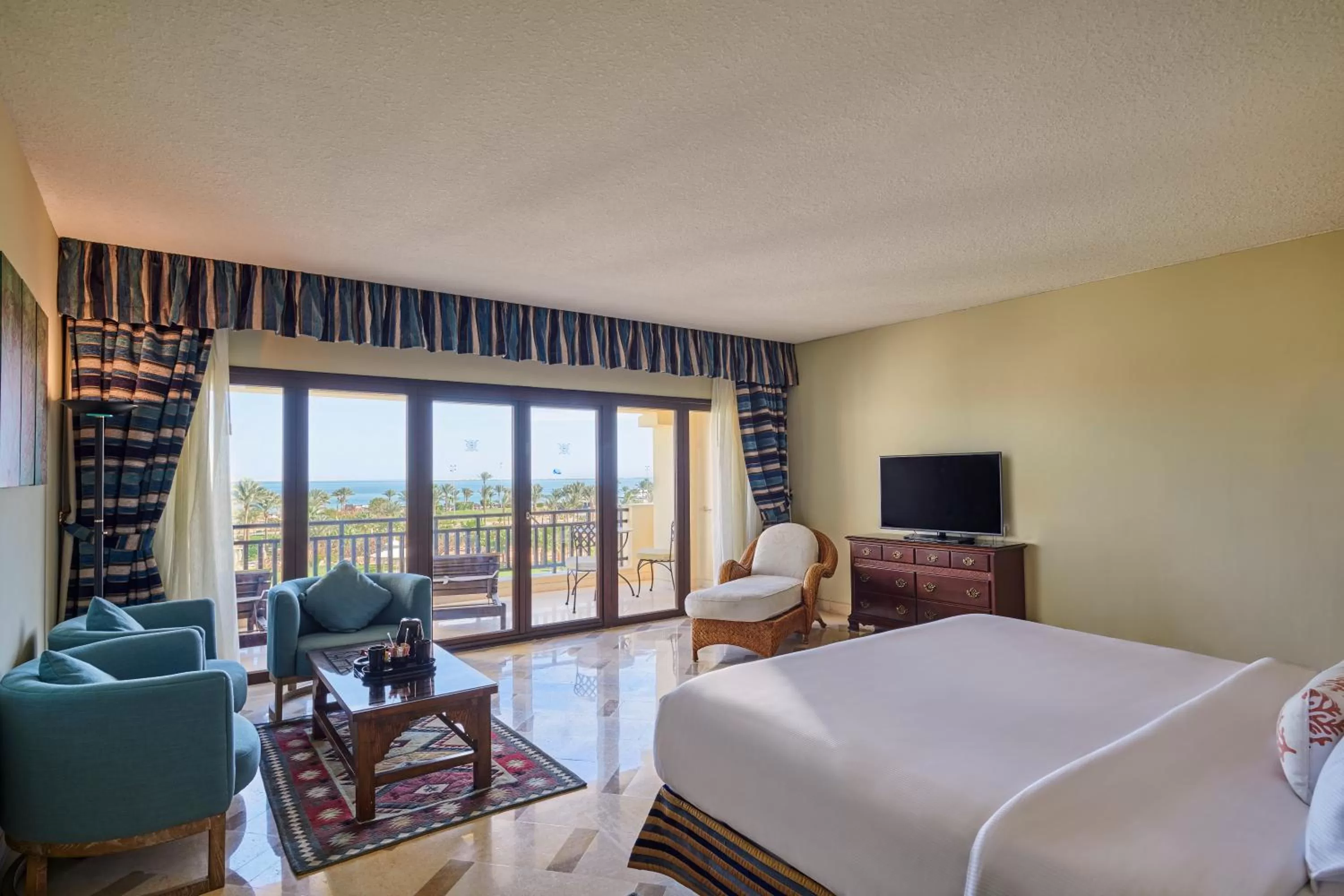 Junior Suite in Steigenberger Aldau Beach Hotel