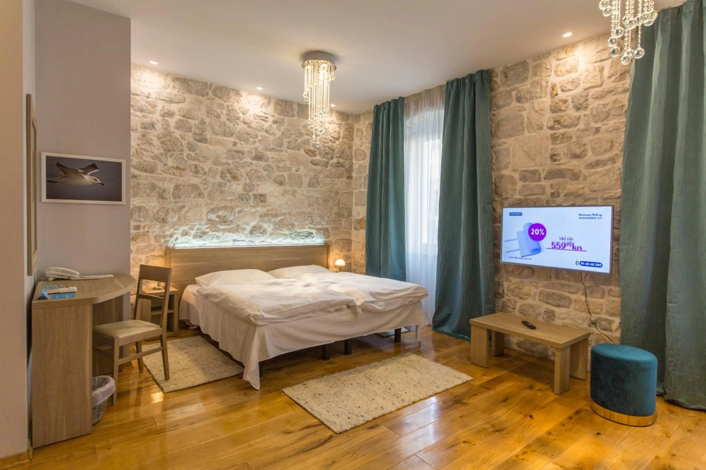 Triple Room in Tifani Luxury Rooms