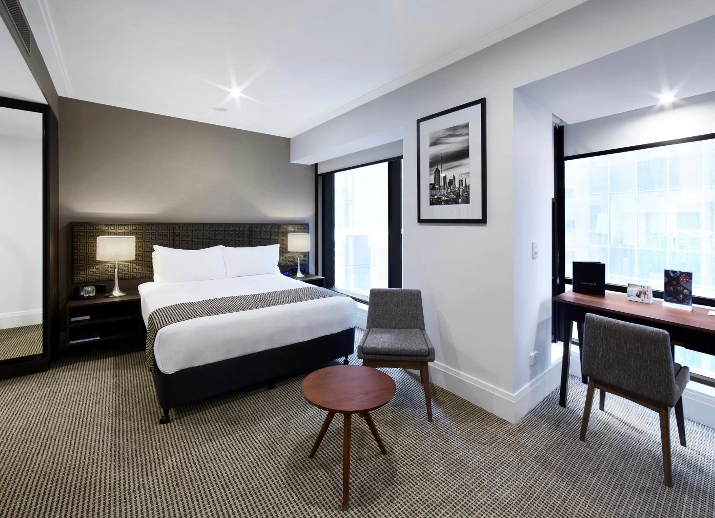 Superior Queen Room in Stamford Plaza Melbourne