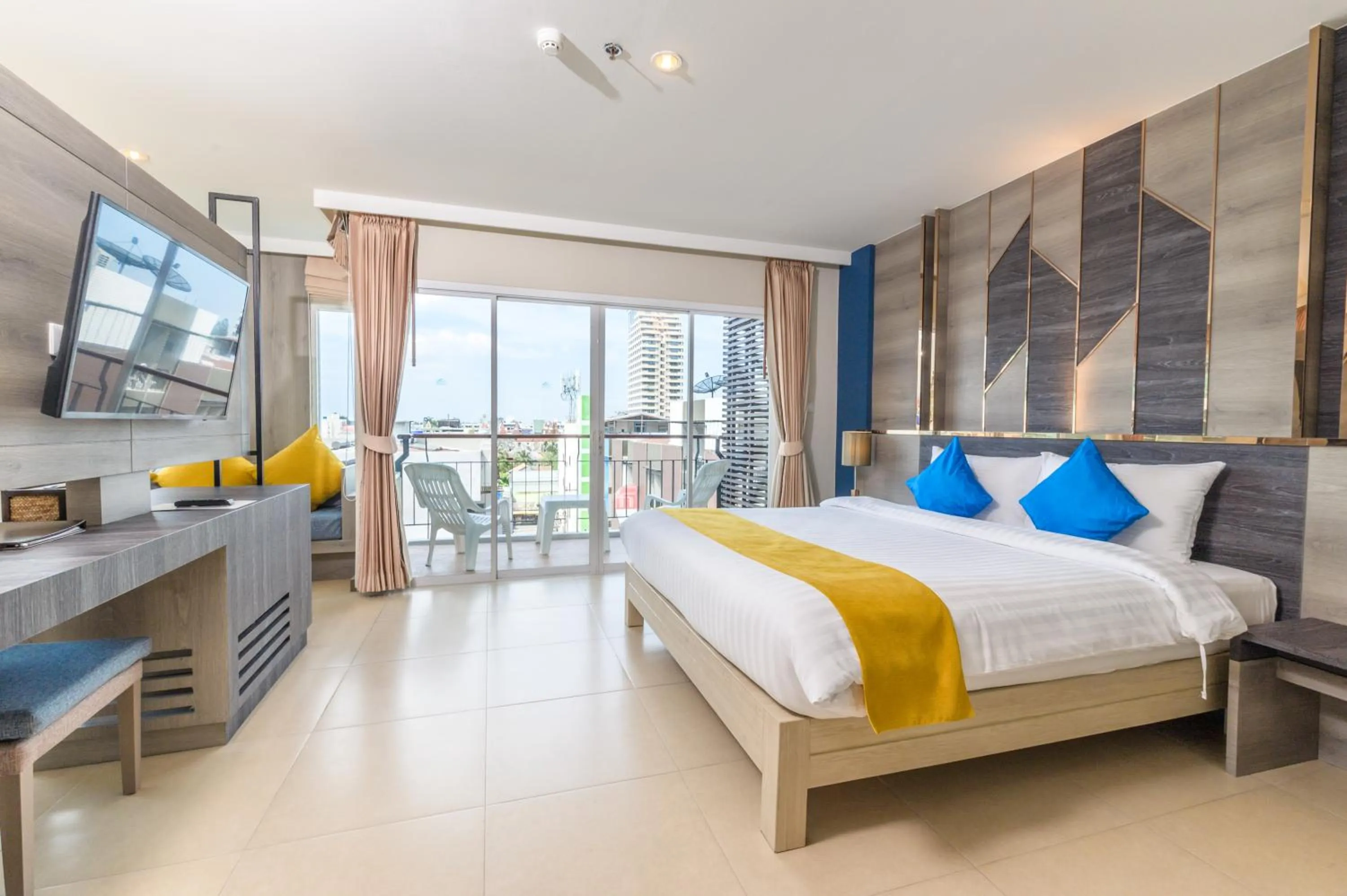 Grand Deluxe Double or Twin Room in Andakira Hotel - SHA Extra Plus