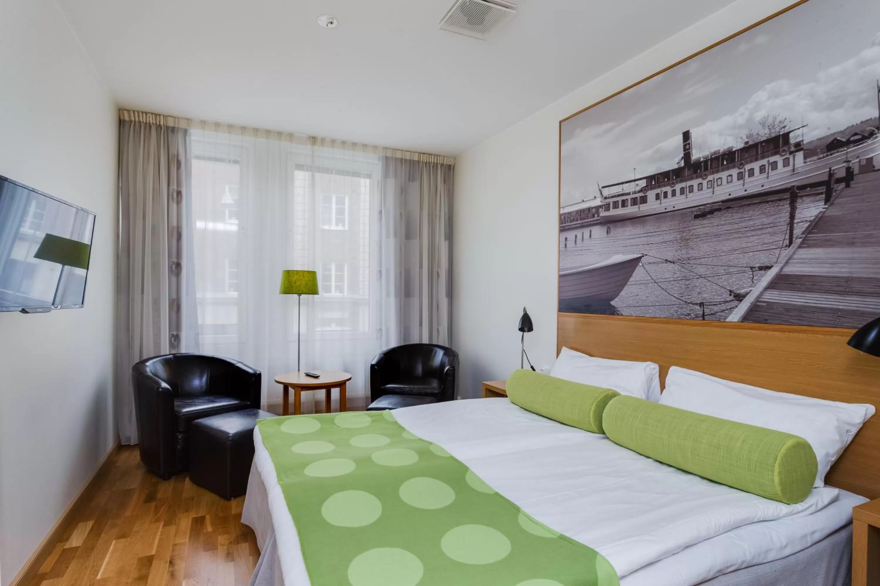 Standard Double Room with Balcony in Sure Hotel by Best Western City Jonkoping