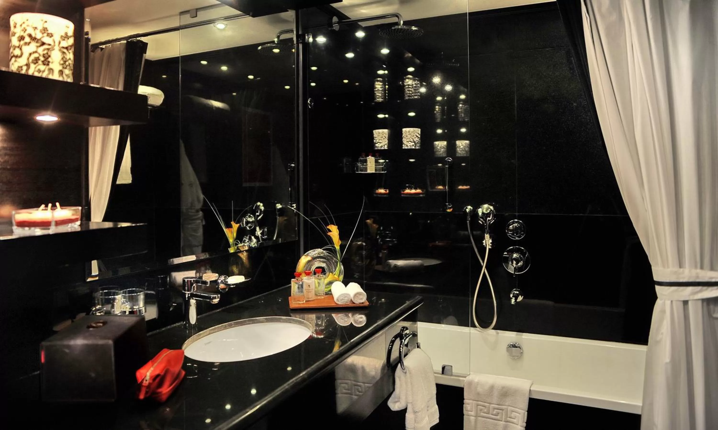 Diplomatic Suite in Sun City Hotel - The Gabriel