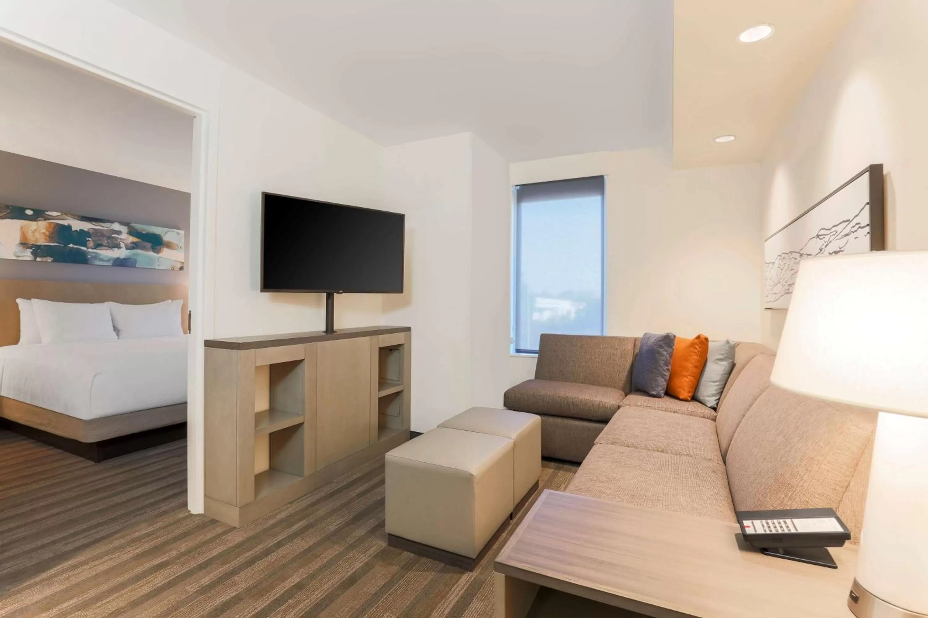 One-Bedroom King Suite with Sofa Bed and Kitchen in Hyatt House Davis