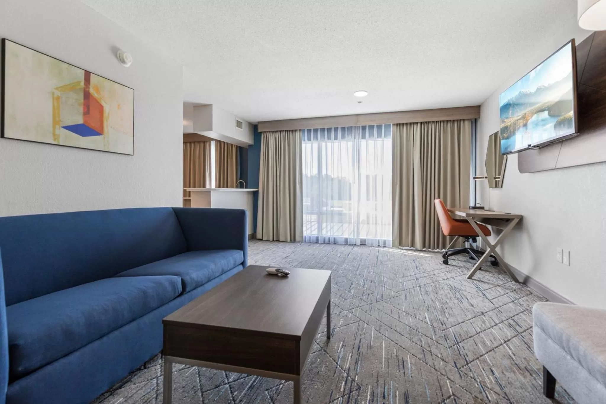 One-Bedroom King Suite with Sofa Bed in Holiday Inn Express Hotel & Suites Starkville, an IHG Hotel