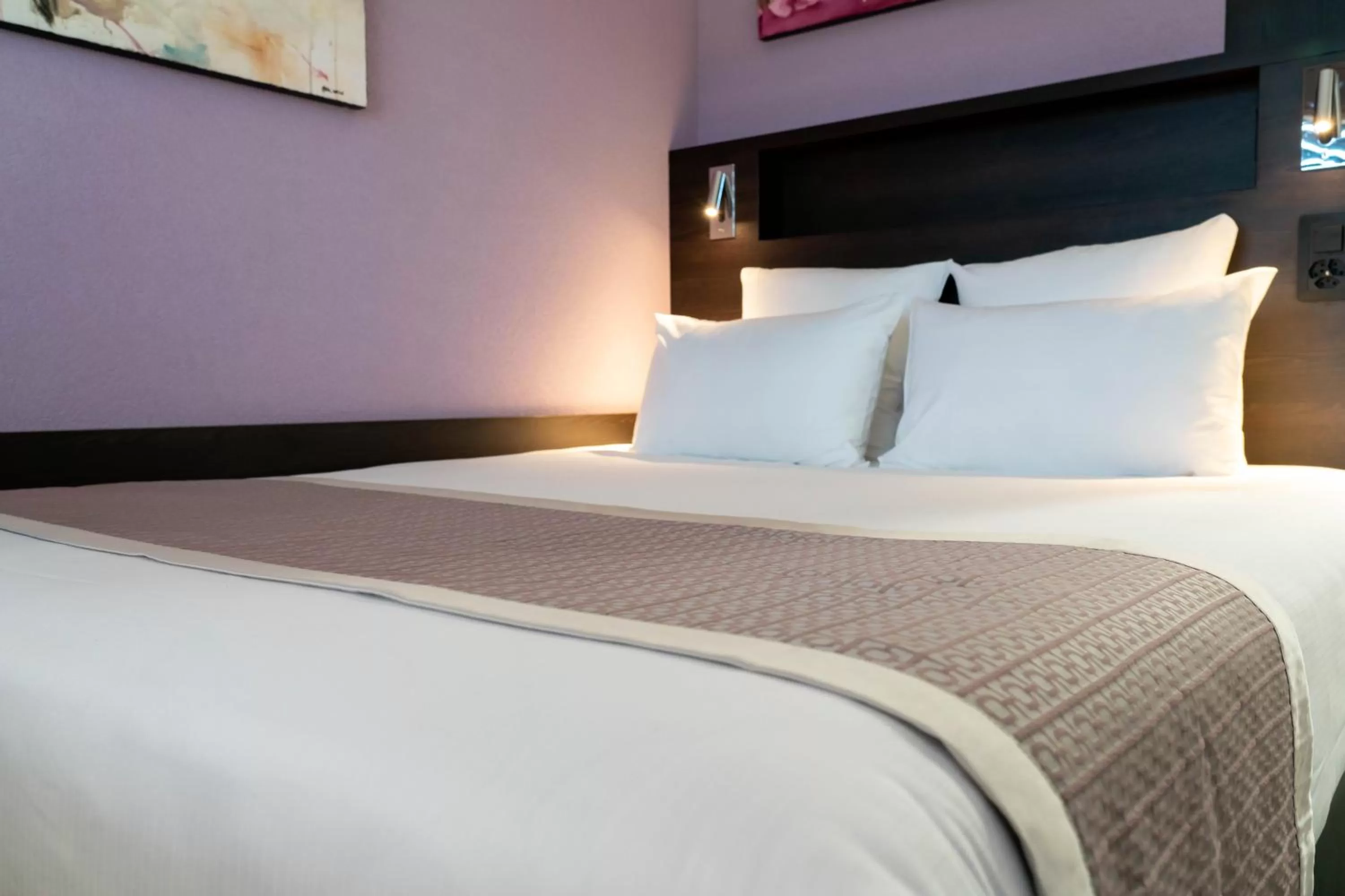 Double Room in Nash Pratik Hotel