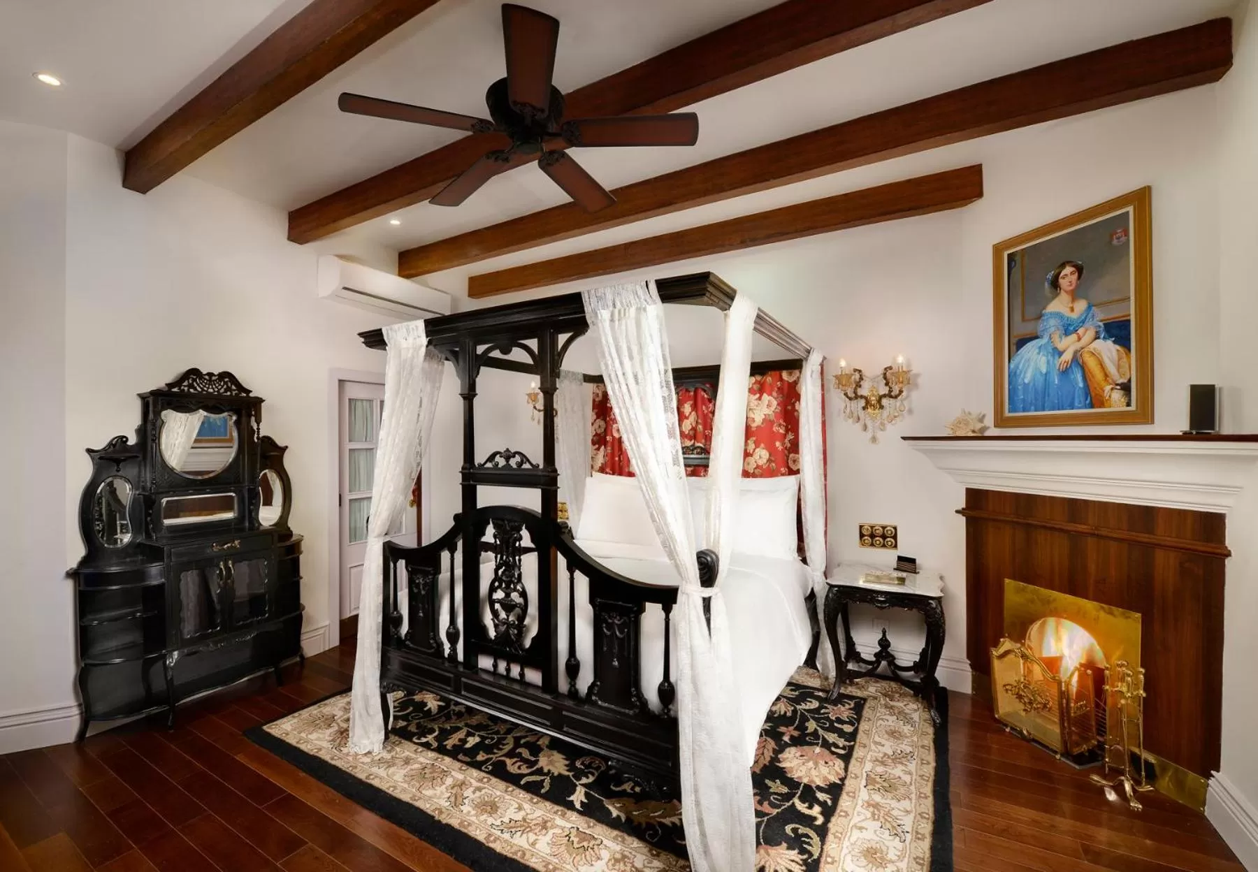 Heritage Room in MAYFAIR Himalayan Spa Resort