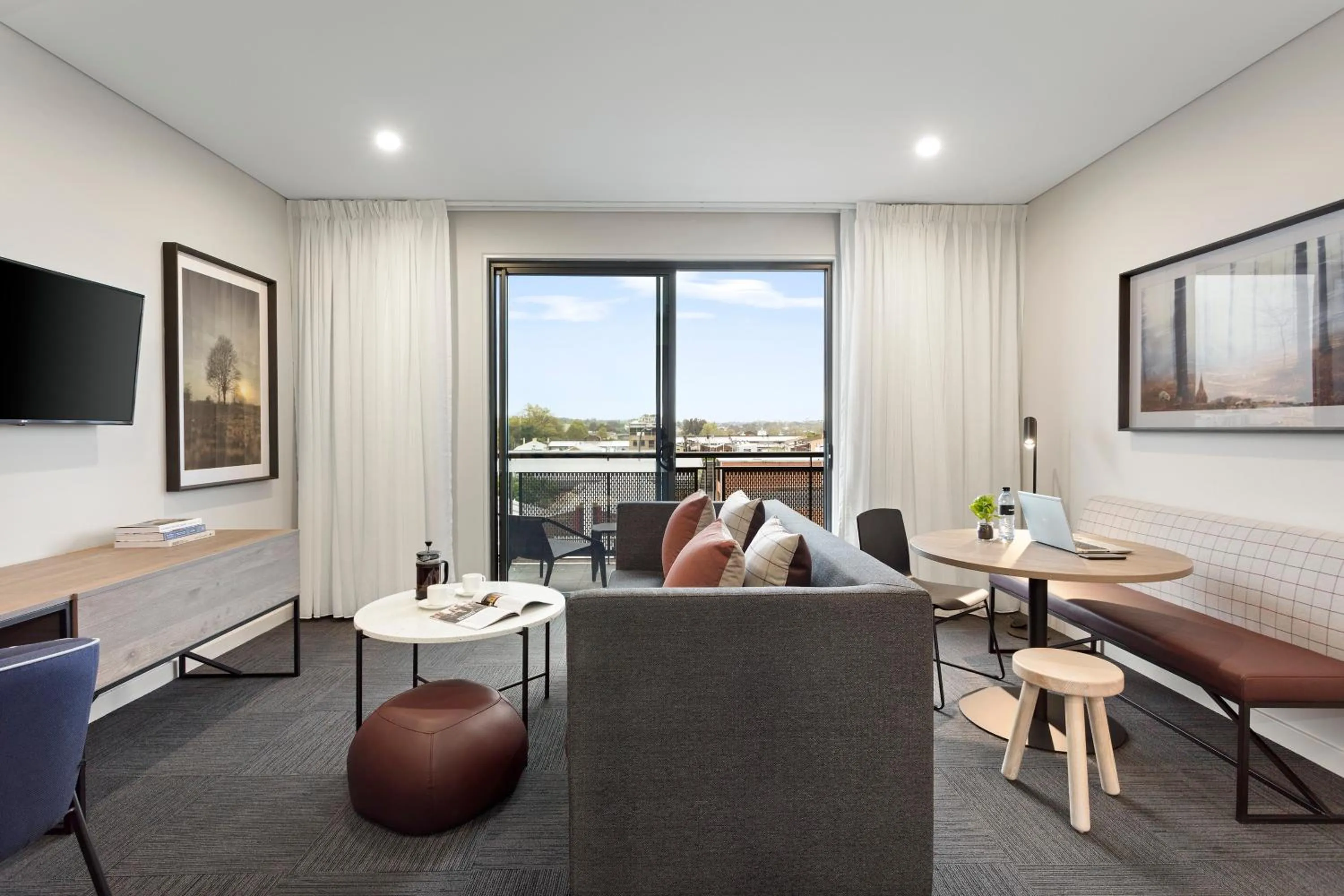 One-Bedroom Apartment in Quest Orange