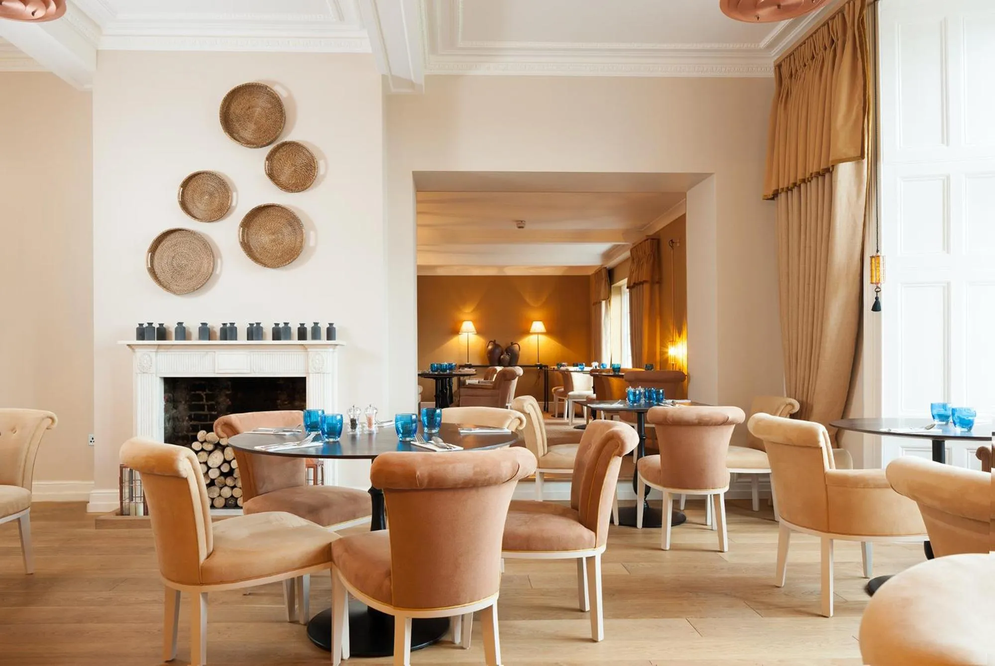 Restaurant/places to eat in Champneys Forest Mere