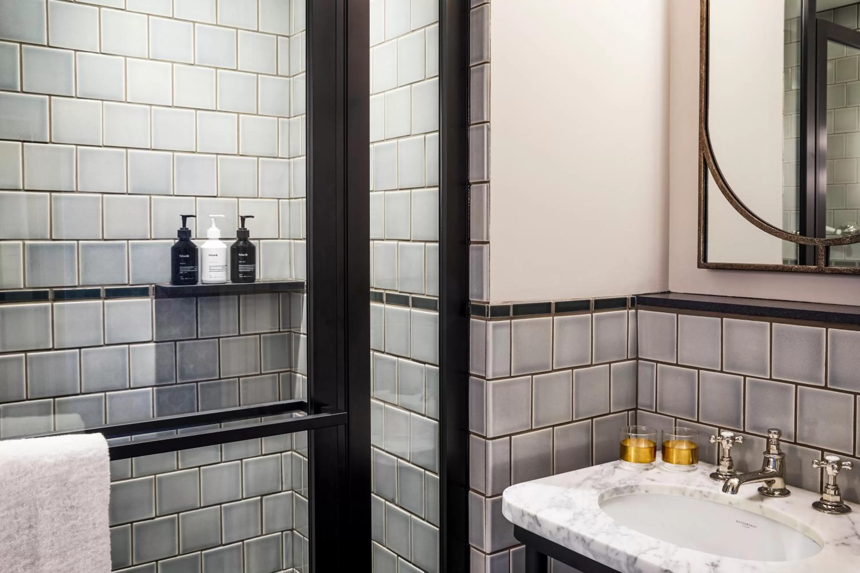  Cozy with CityView in The Hoxton, Chicago