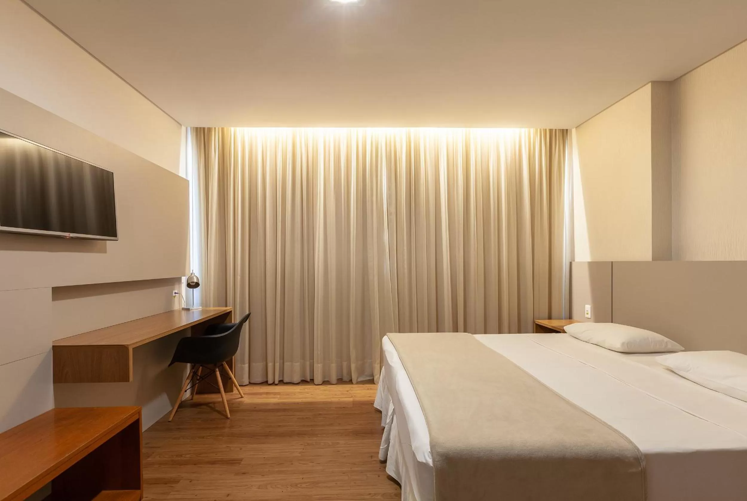 Deluxe Single Room in Tri Hotel Executive Brusque