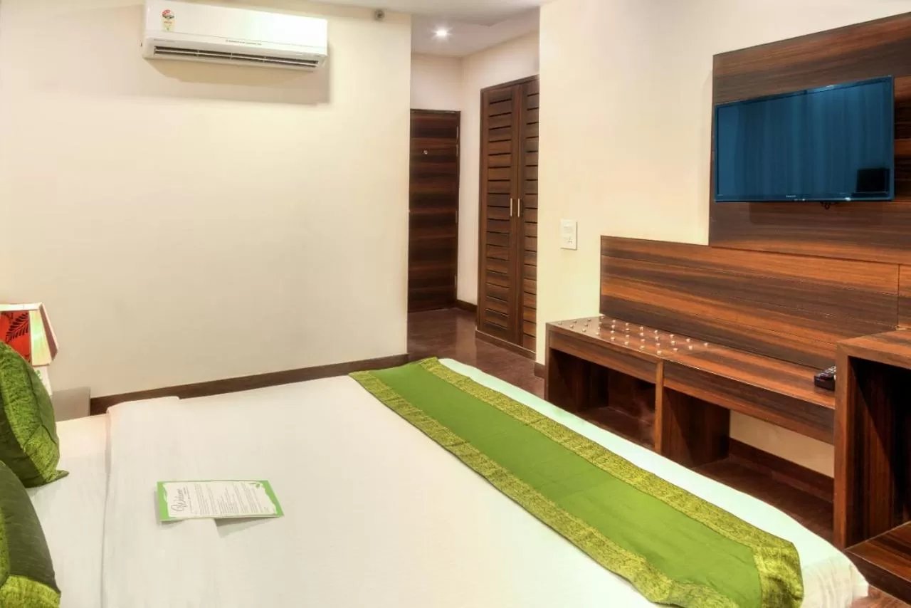 Superior Double Room in Hotel Dreamland Chandigarh