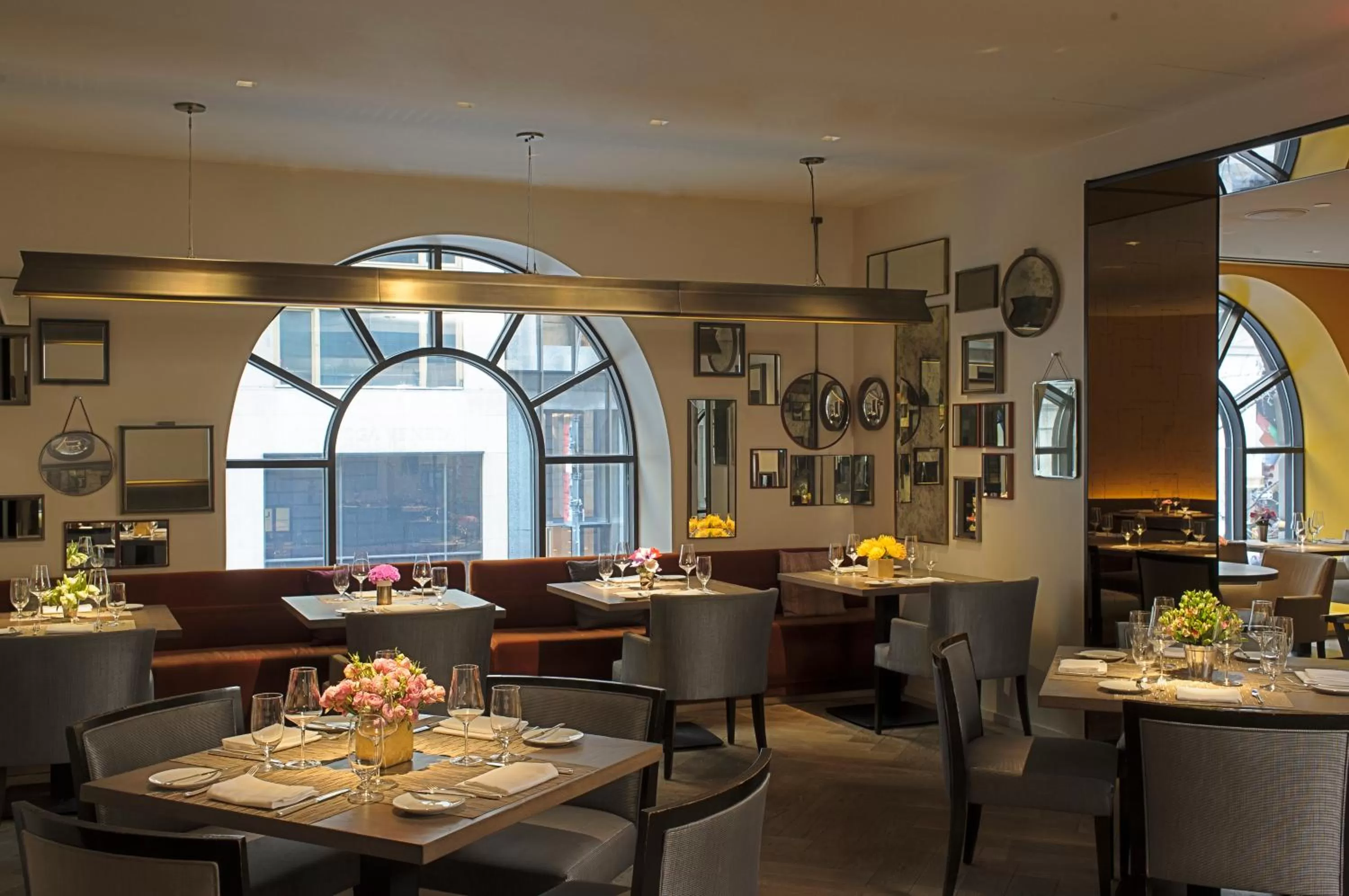 Restaurant/places to eat in The Peninsula New York