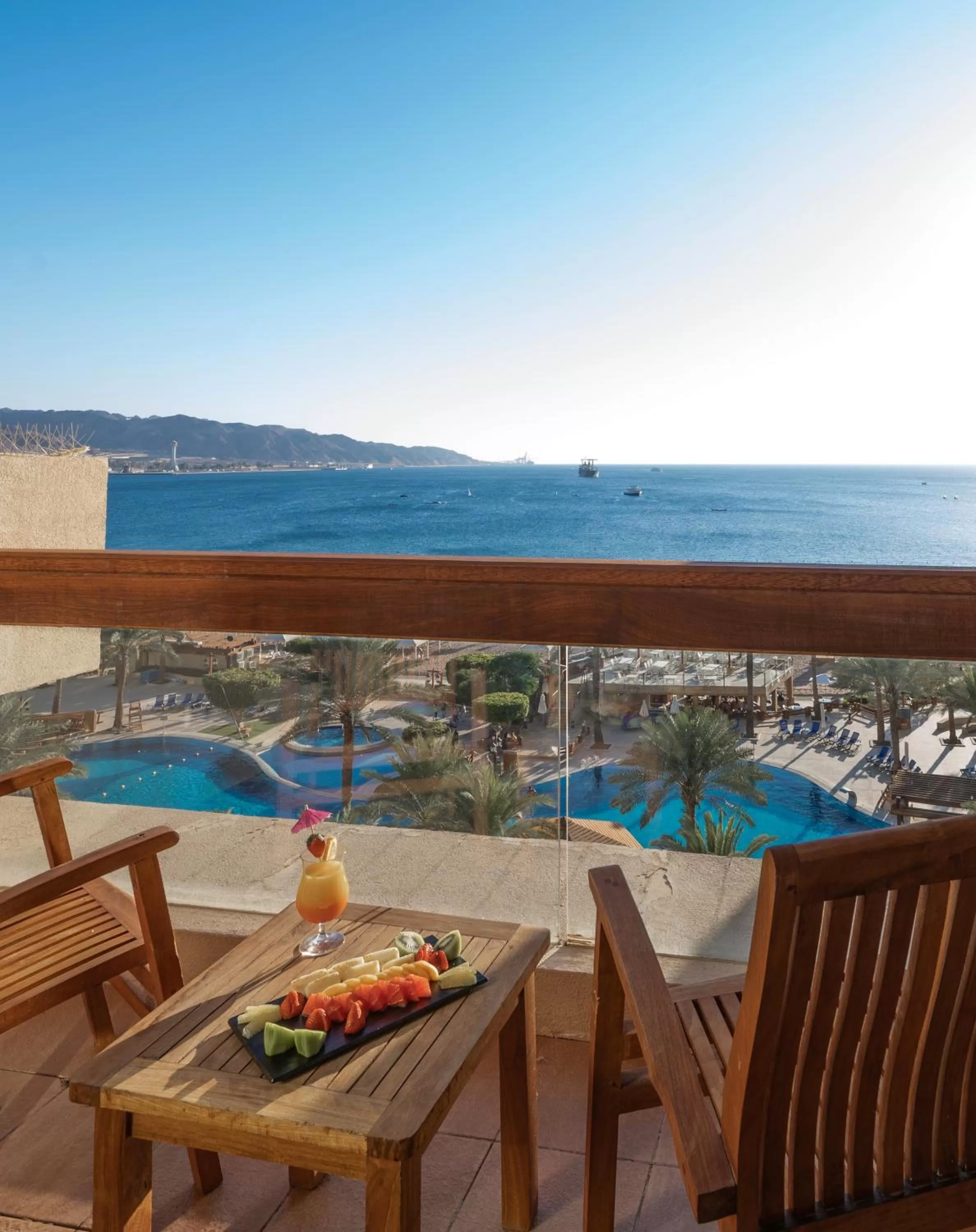 Premium Twin Room with Sea View and Club Lounge Access in InterContinental Aqaba by IHG