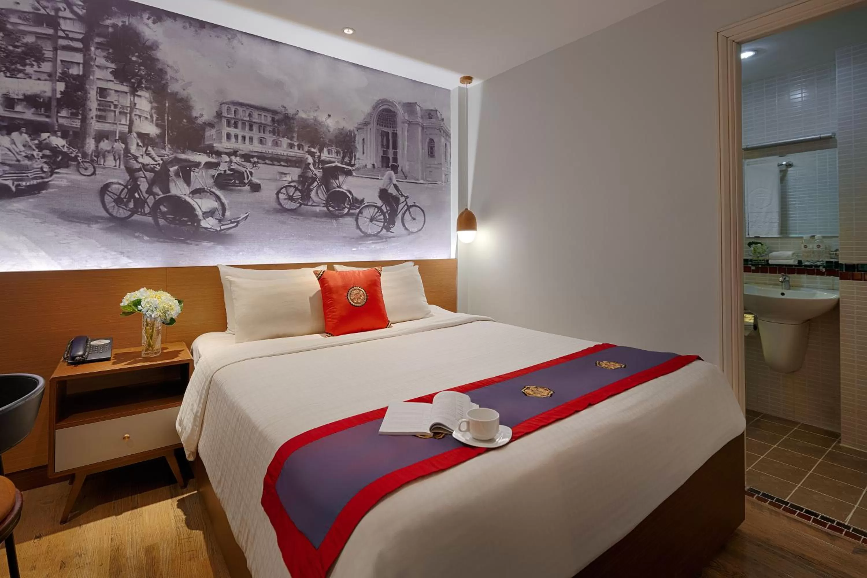 Standard Double Room in Little Saigon Boutique Hotel