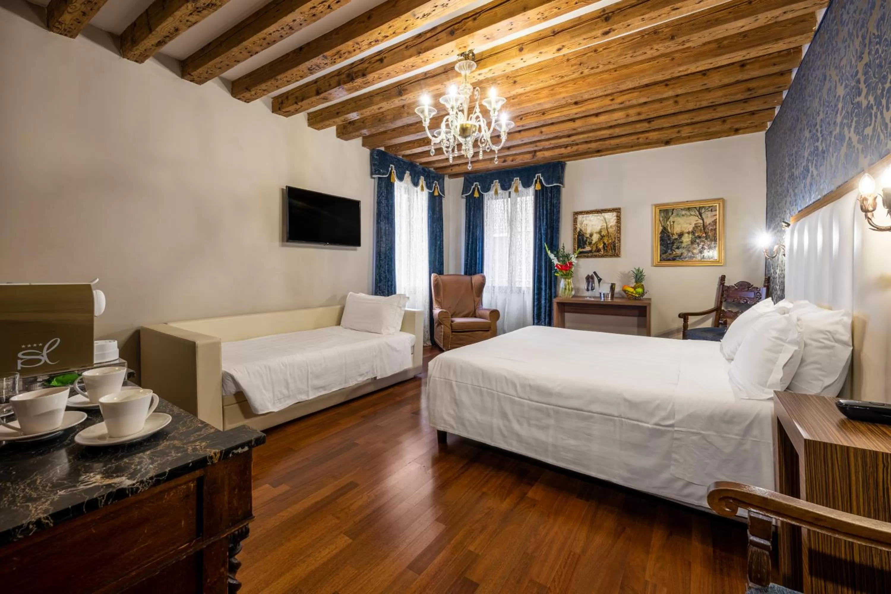 Family Room in Palazzo San Lorenzo