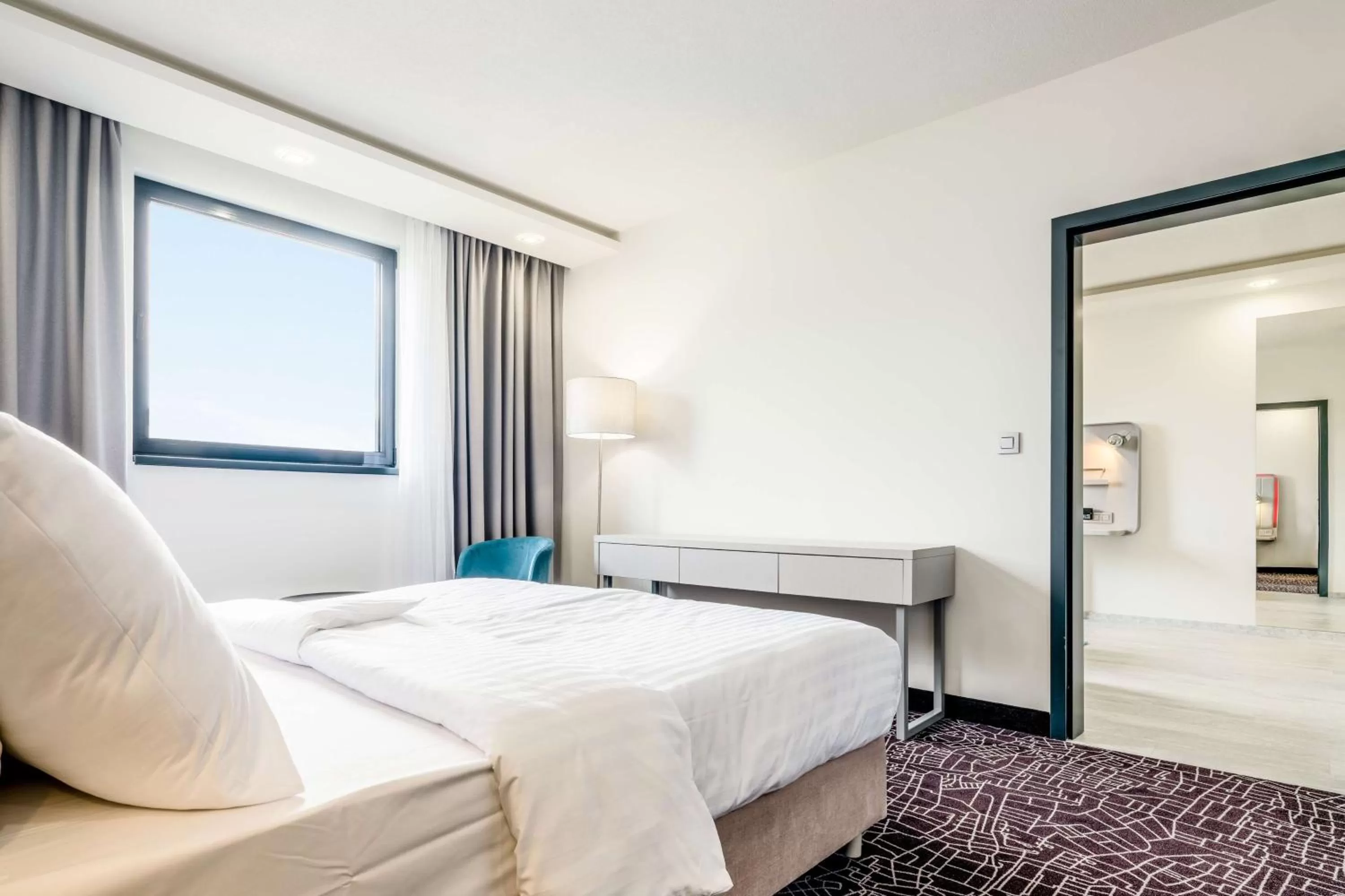 One-Bedroom Apartment in Park Inn by Radisson Danube Bratislava