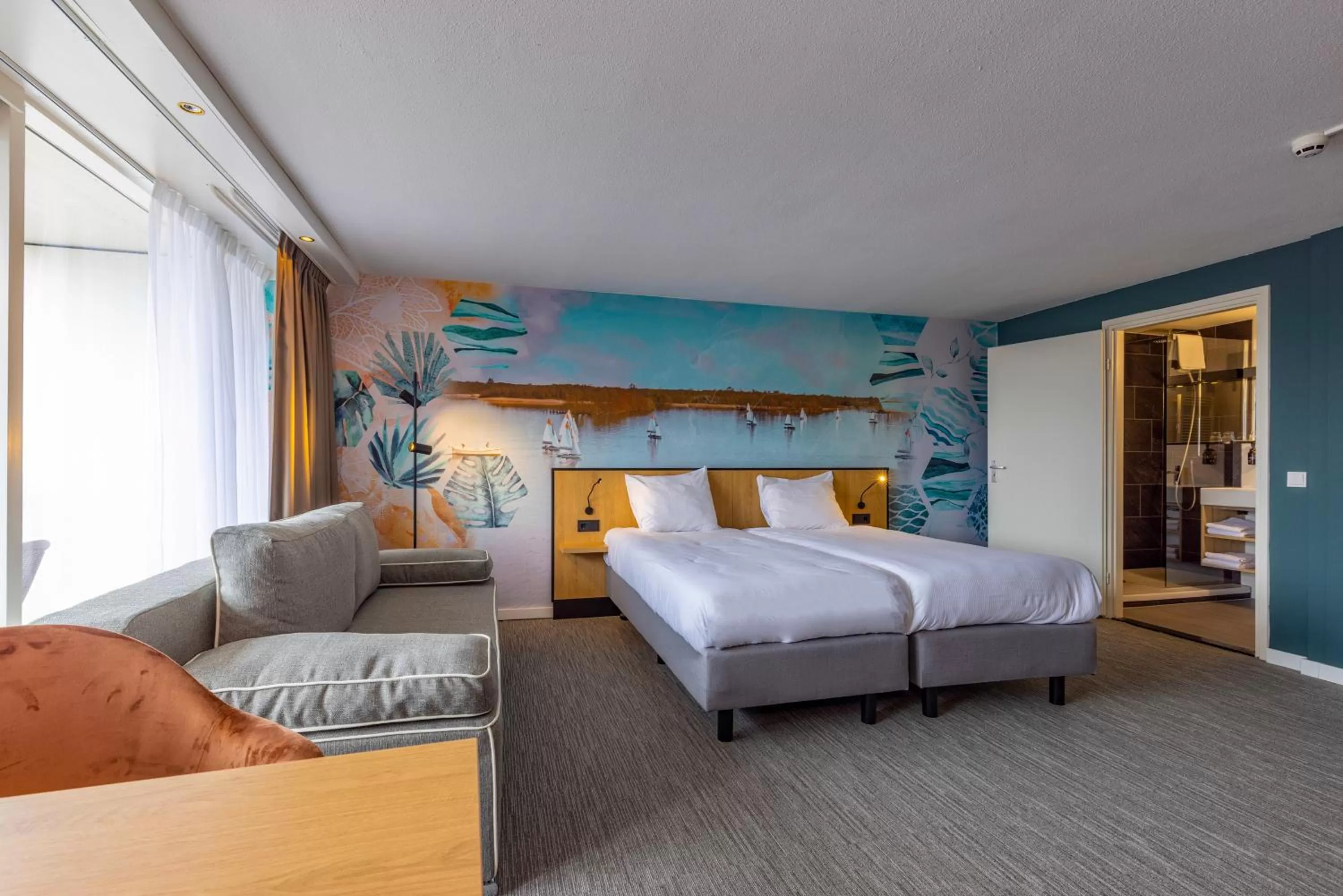 Comfort Twin Room in Fletcher Hotel Restaurant Loosdrecht-Amsterdam