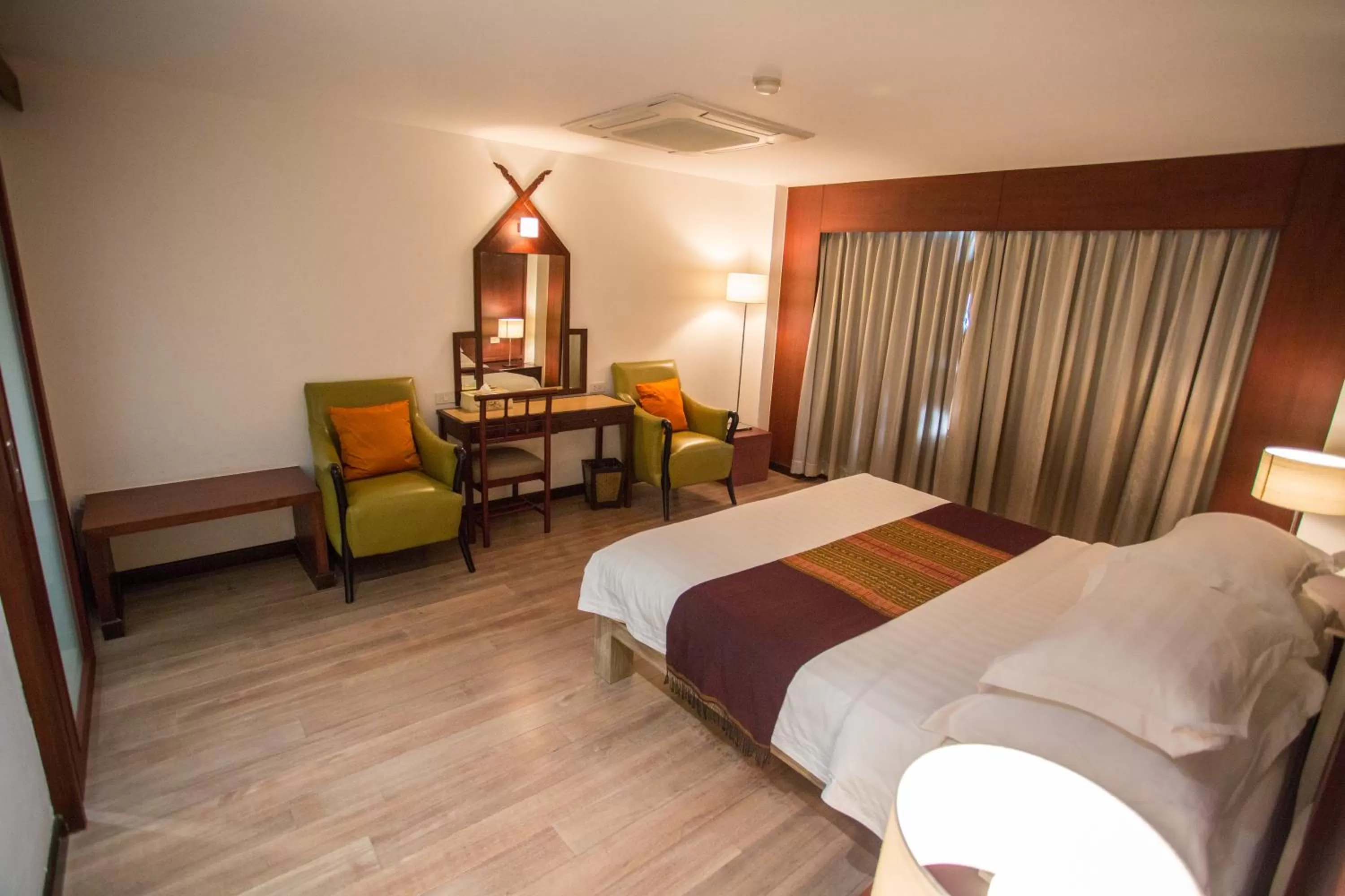 Deluxe Double Room in Seeharaj Hotel