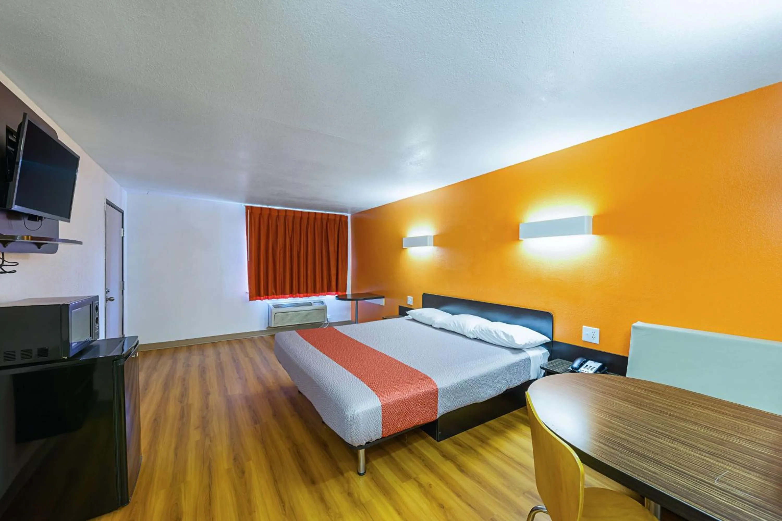 Suite - single occupancy - Smoking in Motel 6-Amarillo, TX