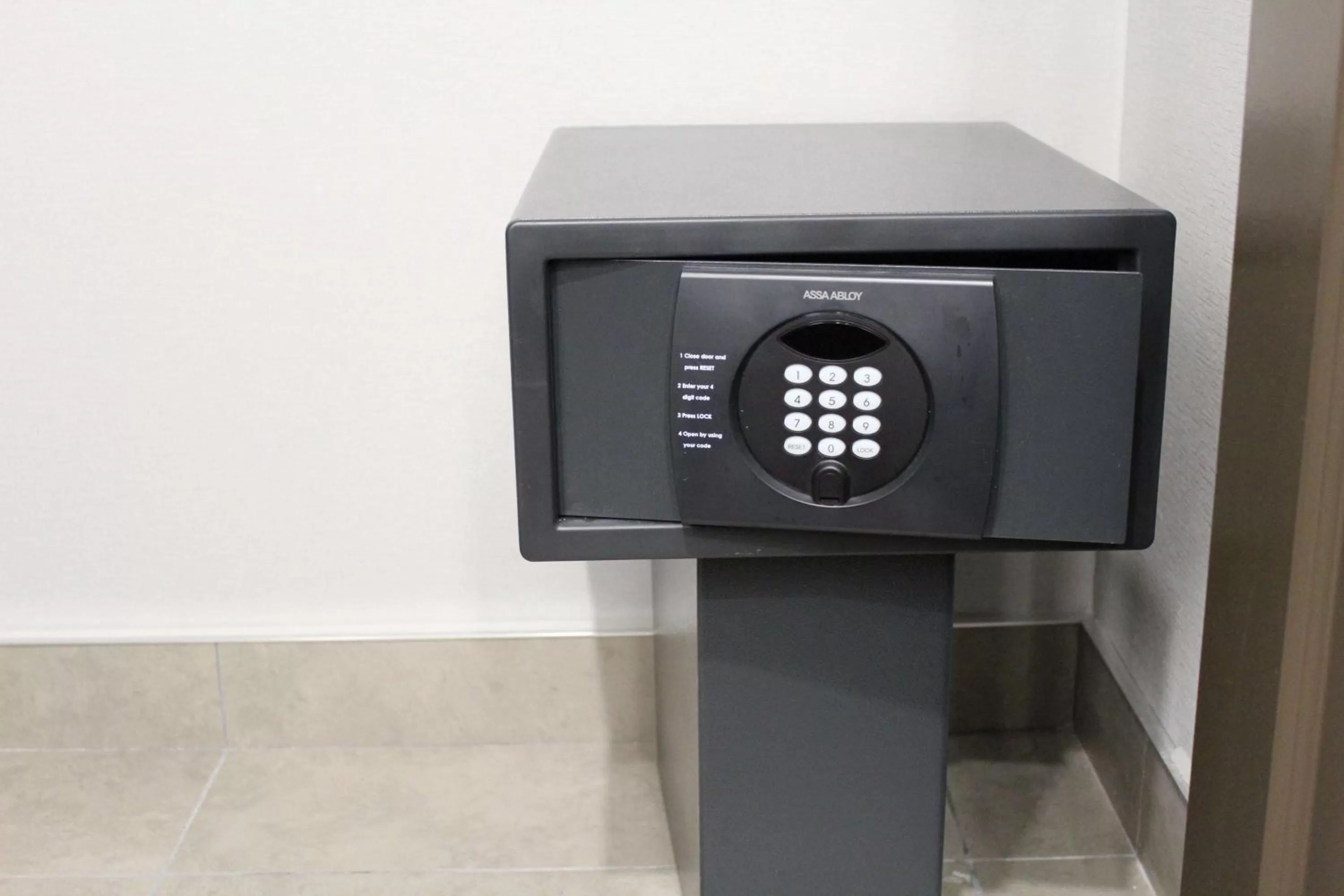 Suite with Two Queen Beds and One King Bed Room - Disability Access in Executive Residency by Best Western Toronto-Mississauga