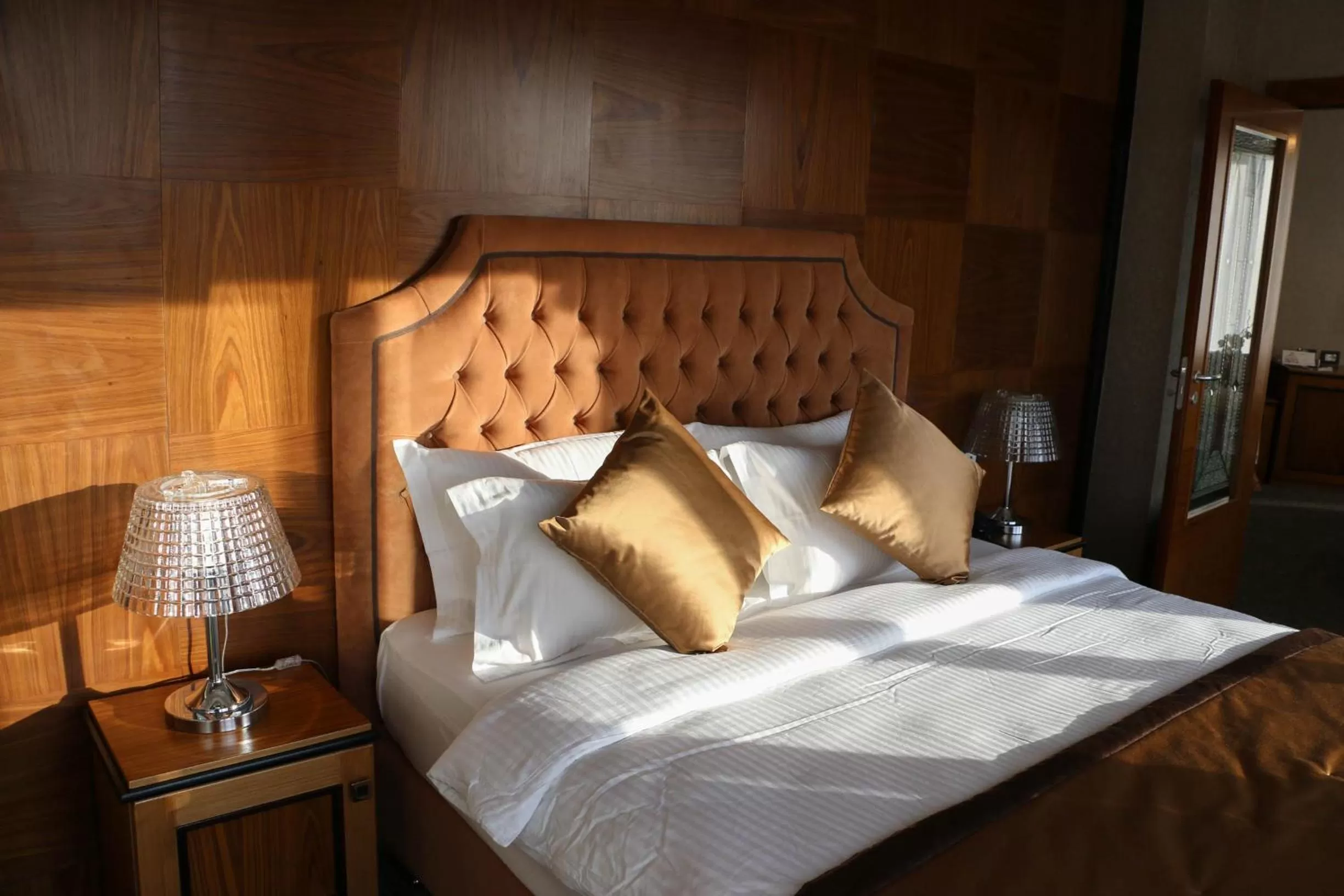 Deluxe Double Room in Hotel Colosseo Tirana