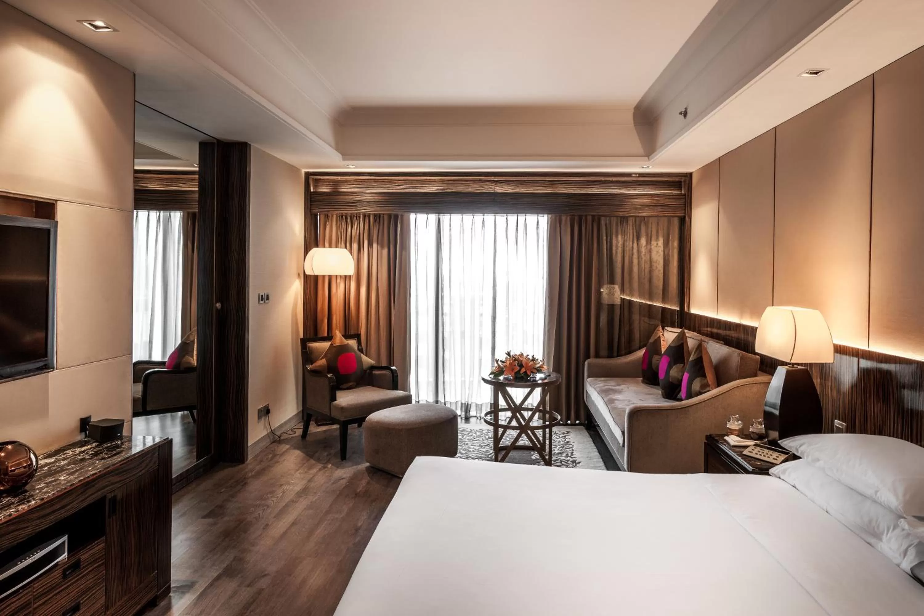 Executive Suite -20% discount on Food & Beverage and Spa in Hyatt Ahmedabad