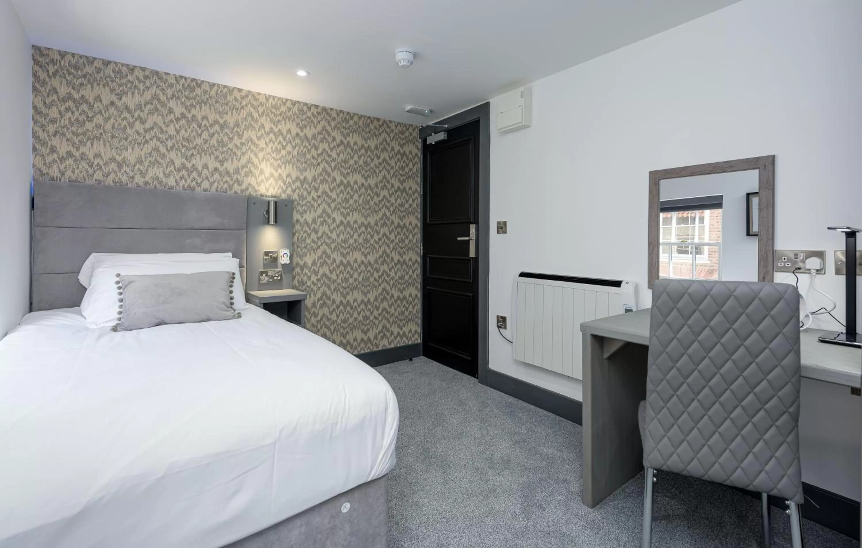 Deluxe Single Room - single occupancy in The Stanley Hotel