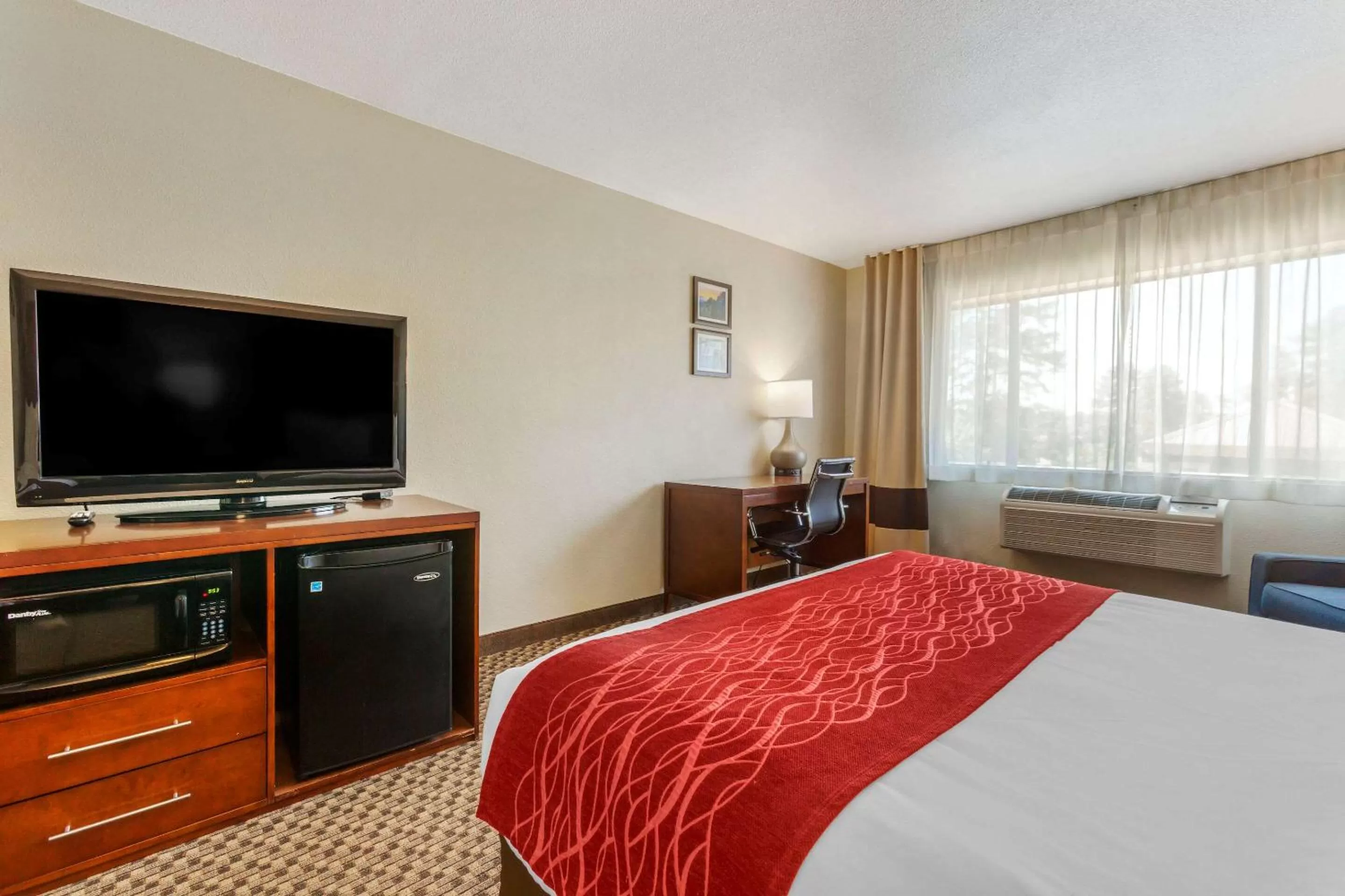 Deluxe Queen Room with Two Queen Beds - Non-Smoking in Comfort Inn Payson