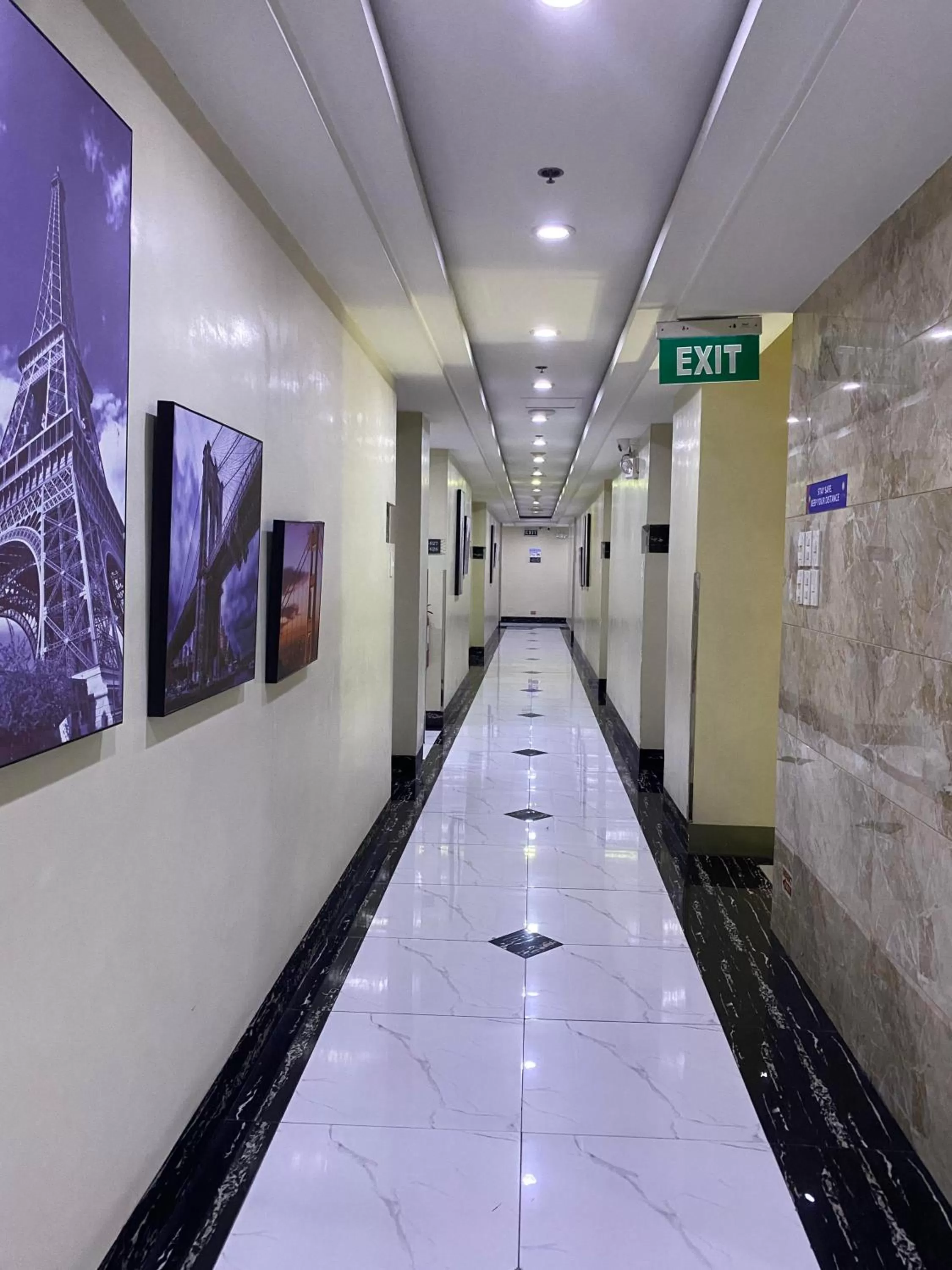 Premier Room (No Window) in Sun Star Grand Hotel