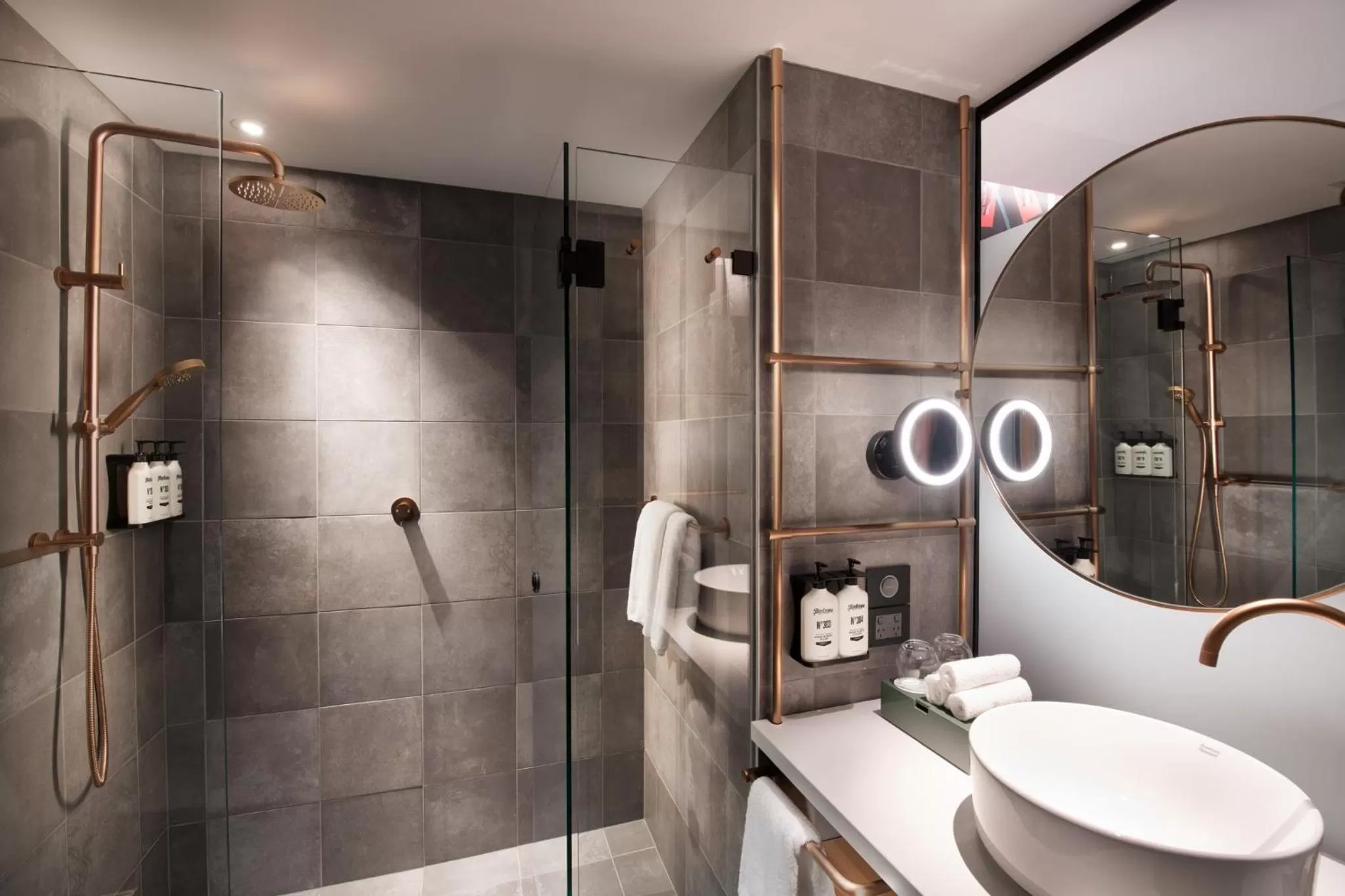 Standard Twin Room in Hotel Indigo Adelaide Markets by IHG