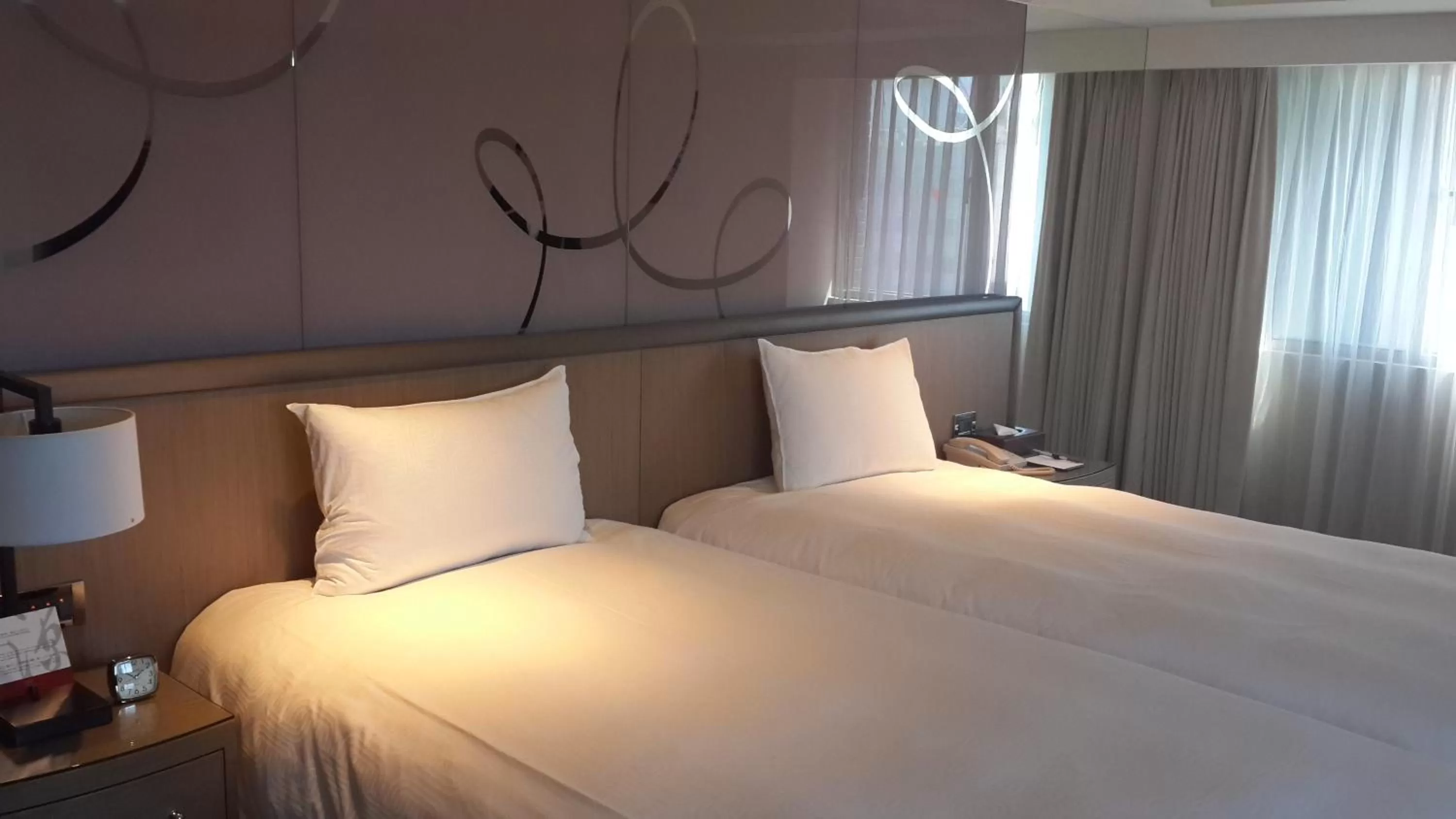 Superior Twin Room in Kaohsiung Chateau de Chine Hotel