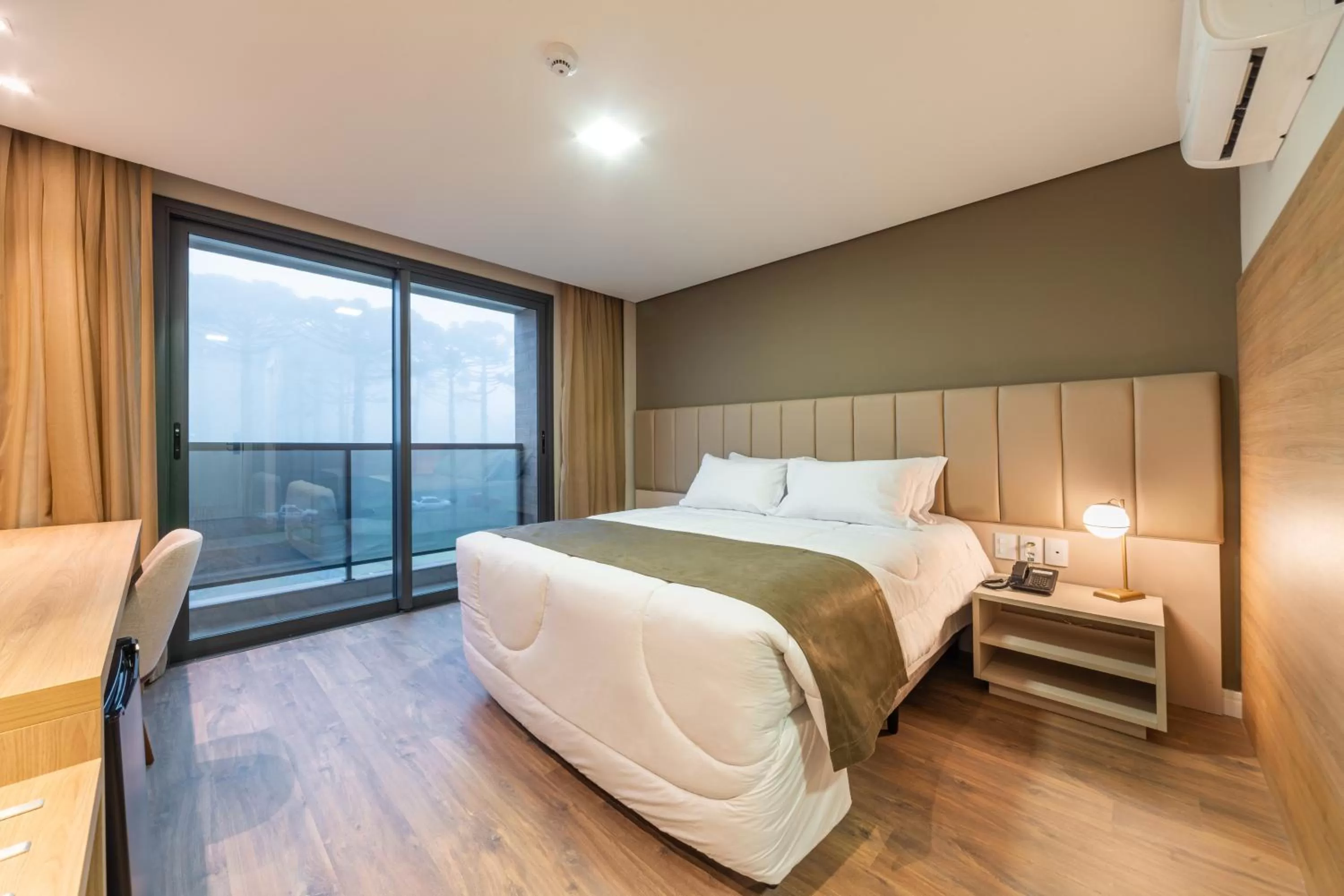 Quarto Superluxo - single occupancy in Laghetto Canela