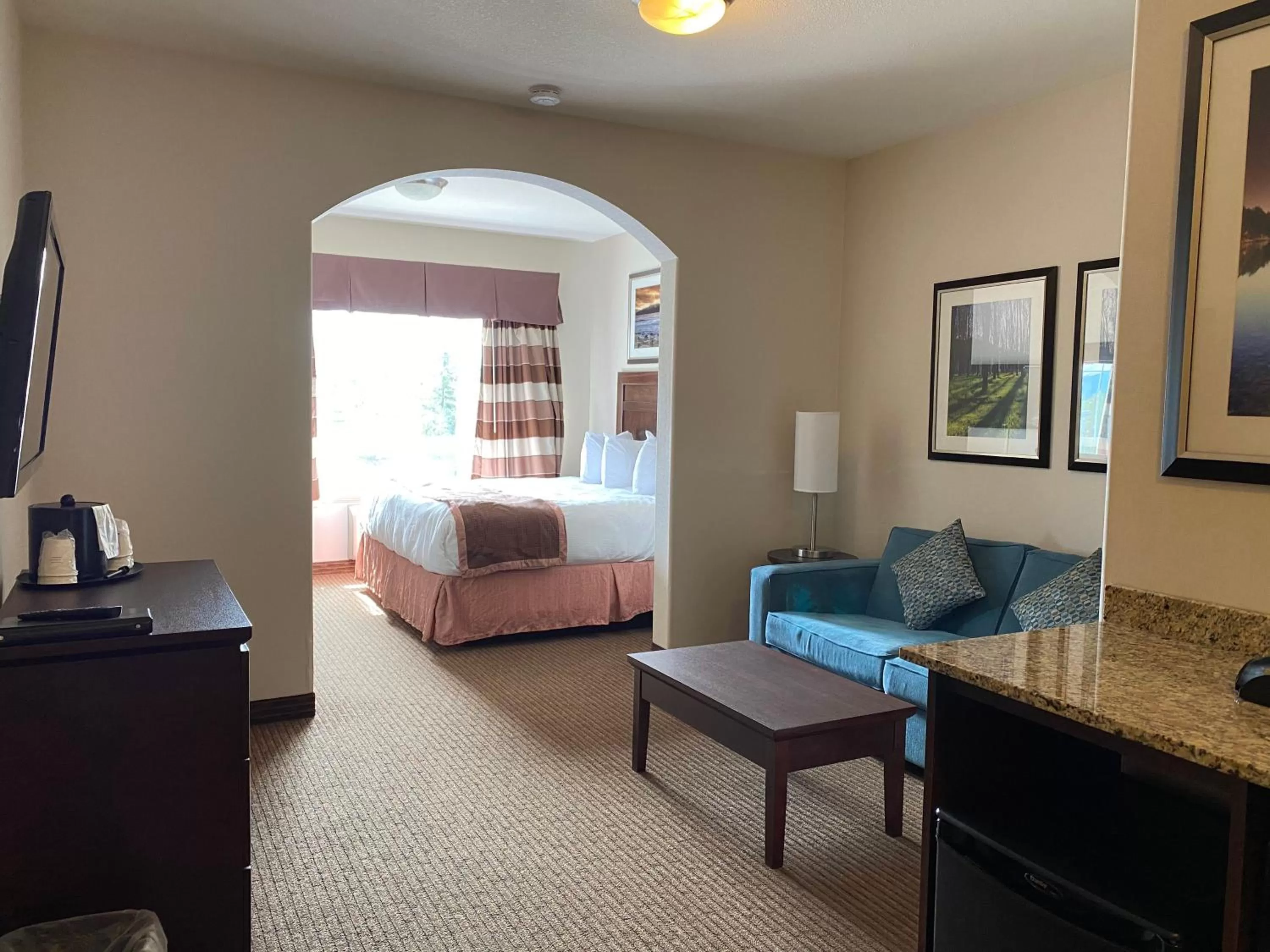 Deluxe King Suite in Ramada by Wyndham Creston