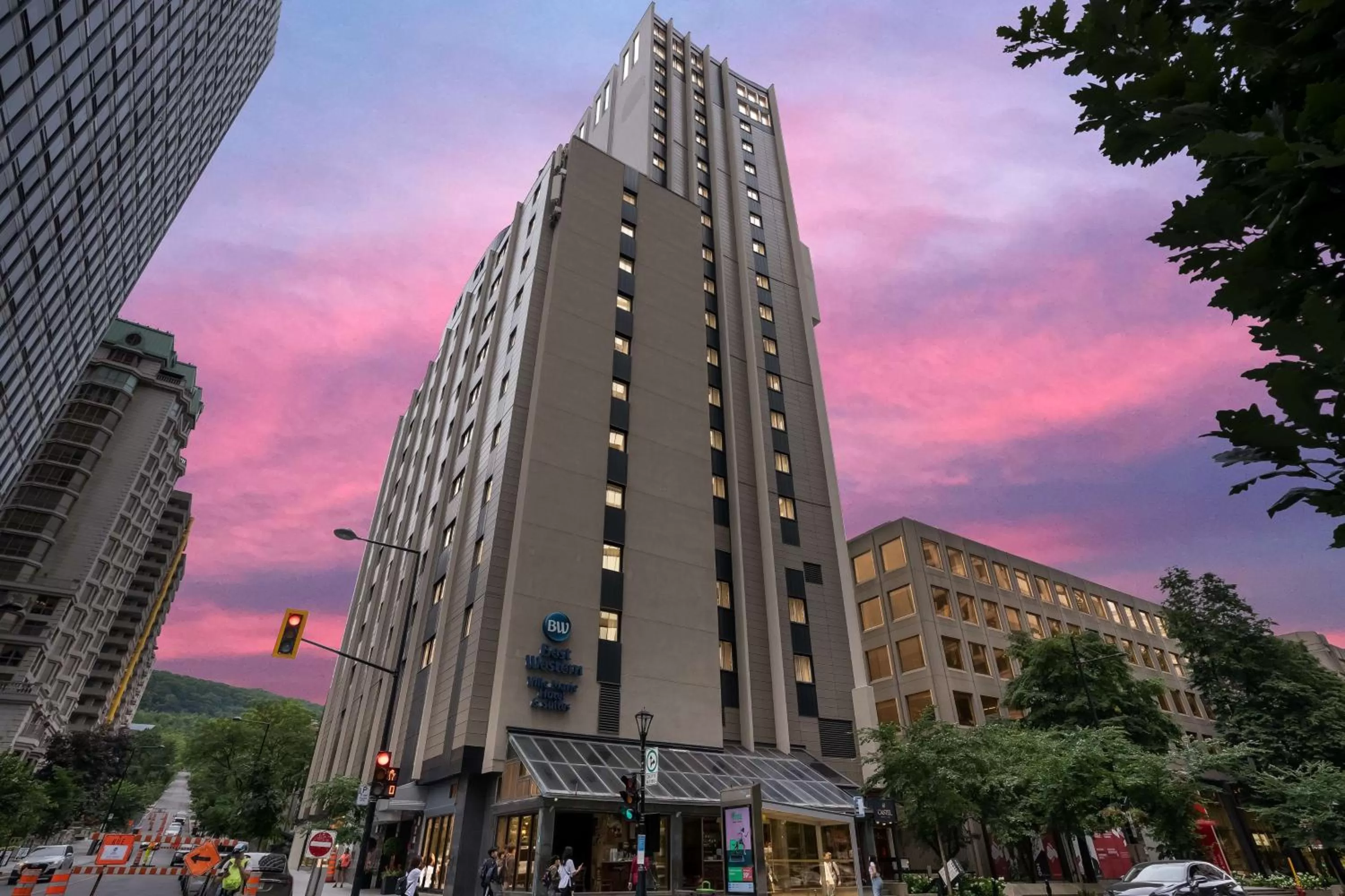 Best Western Ville-Marie Montreal Hotel & Suites