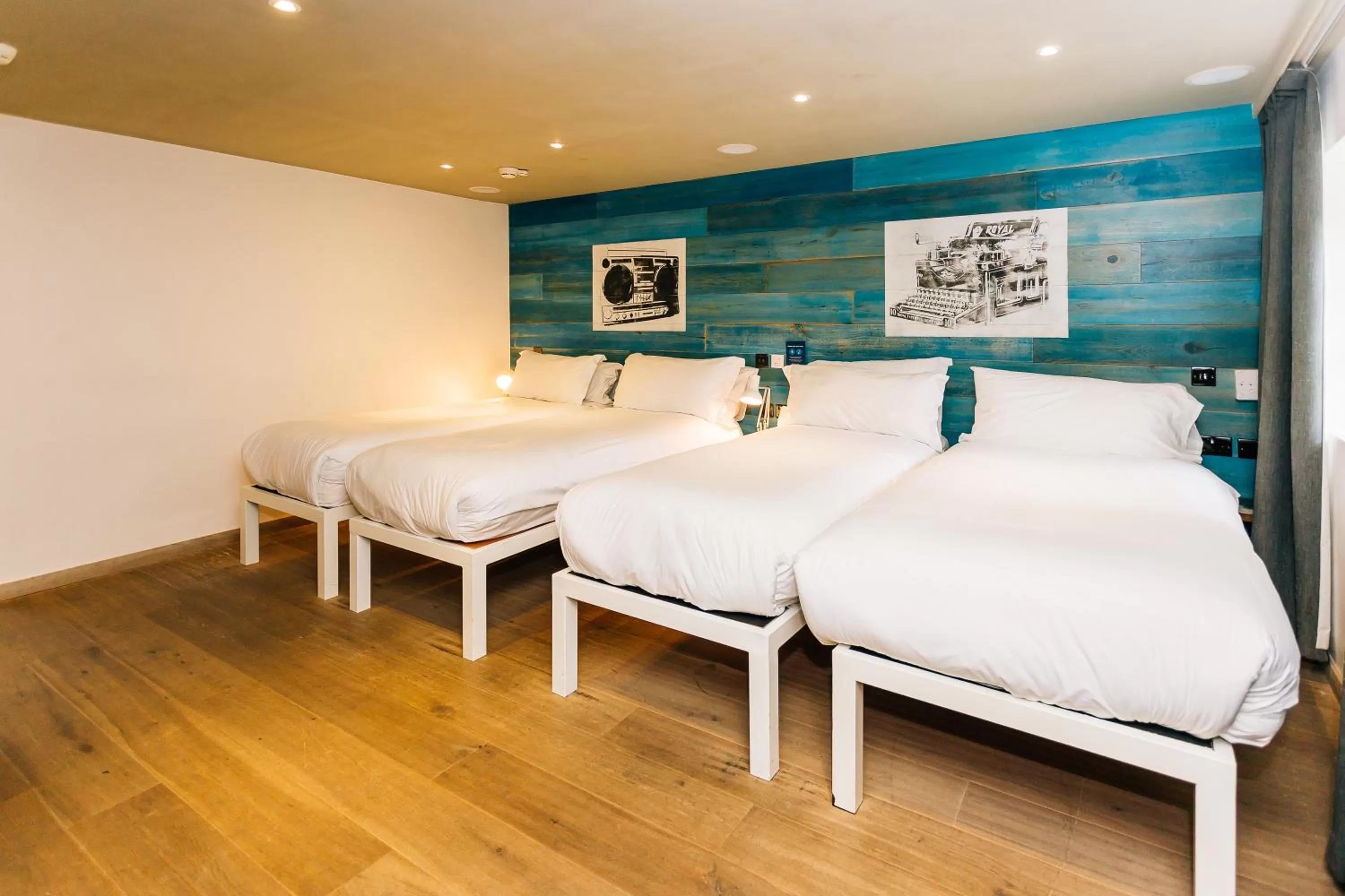 XL - Sleeps up to 4 in Stay Central Hotel