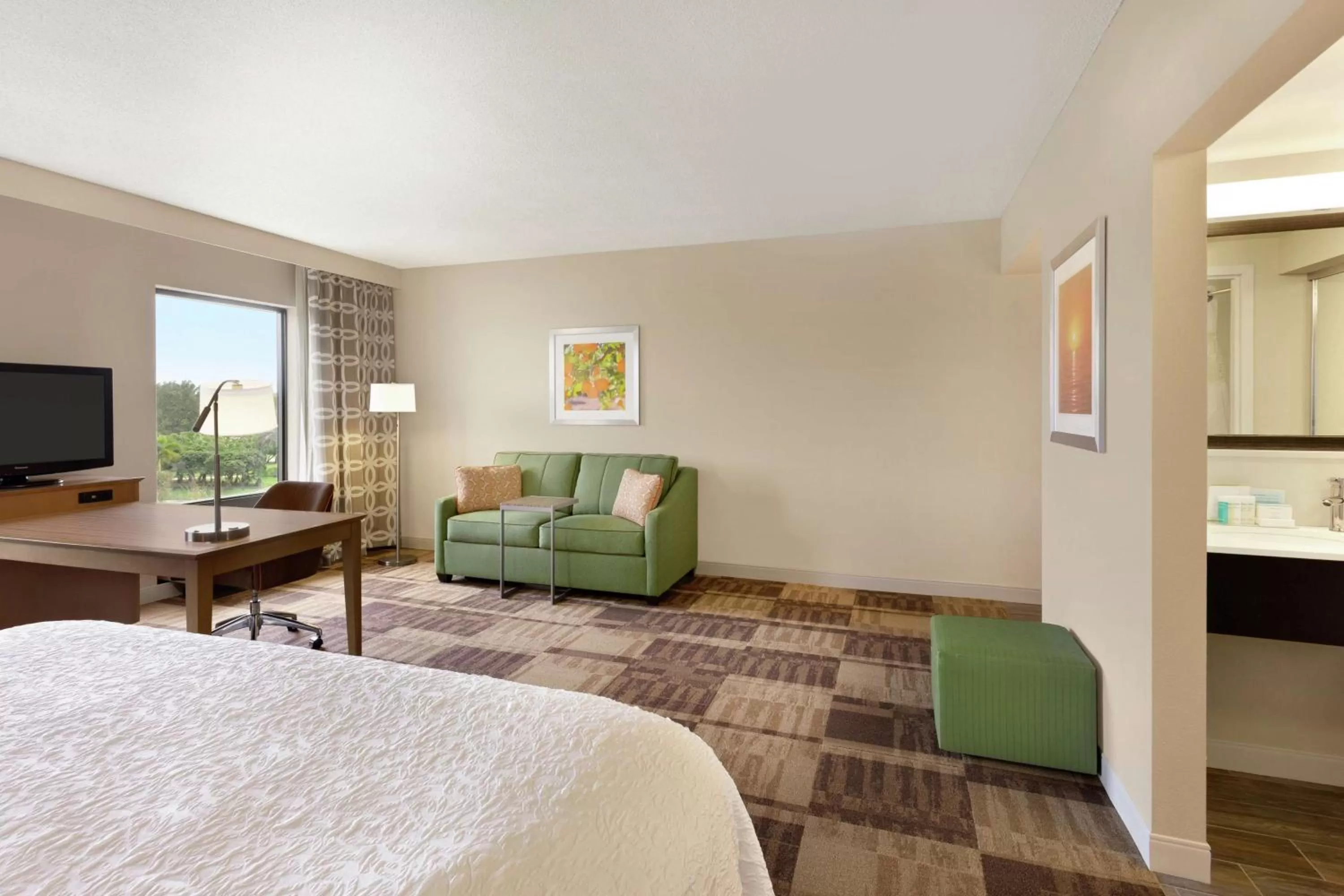 King Studio Suite - Non-Smoking in Hampton Inn & Suites Largo