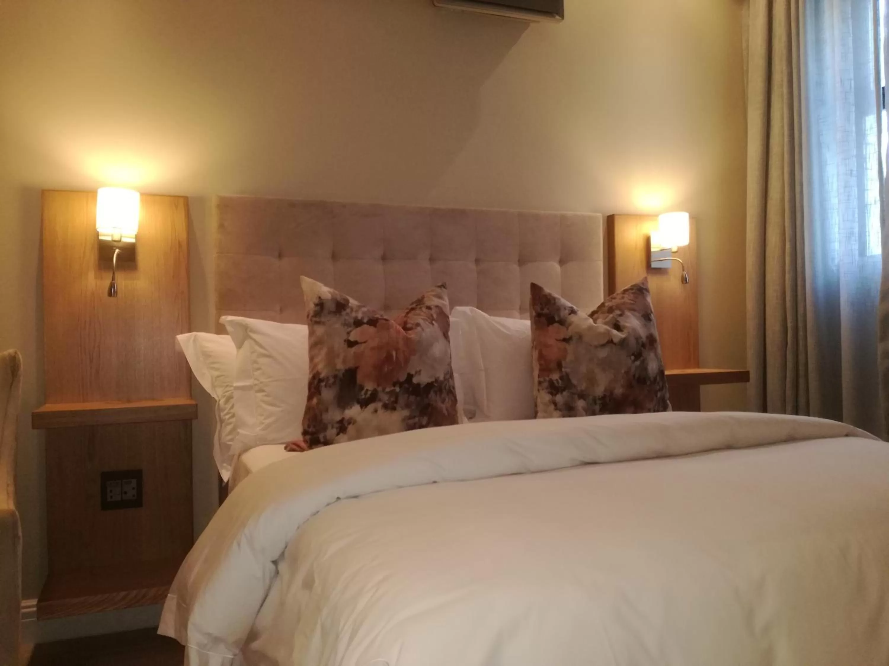 Budget Double Room in Sugar Hotel