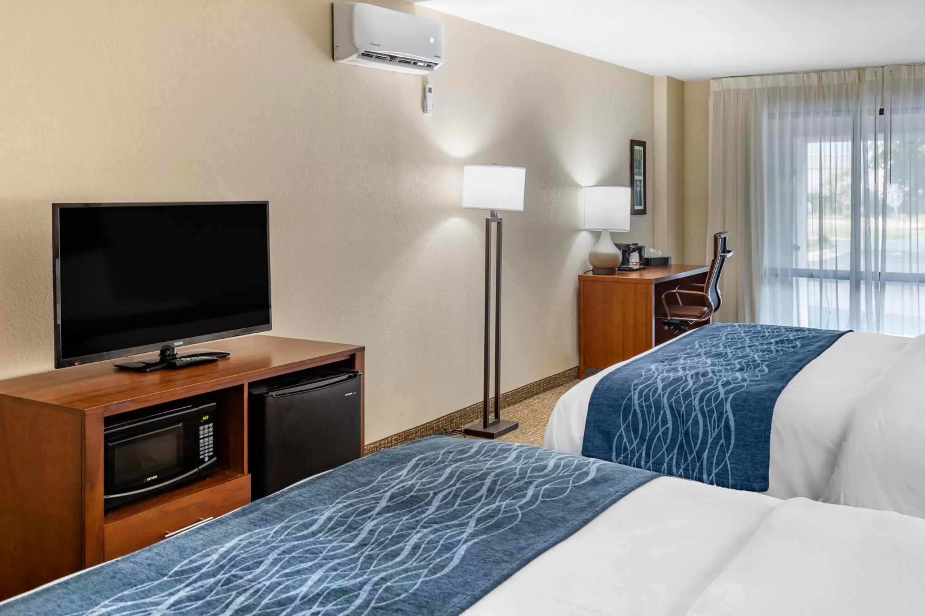 Standard Queen Room with Two Queen Beds - Non Smoking  in Comfort Inn & Suites Spring Lake - Fayetteville near Fort Bragg