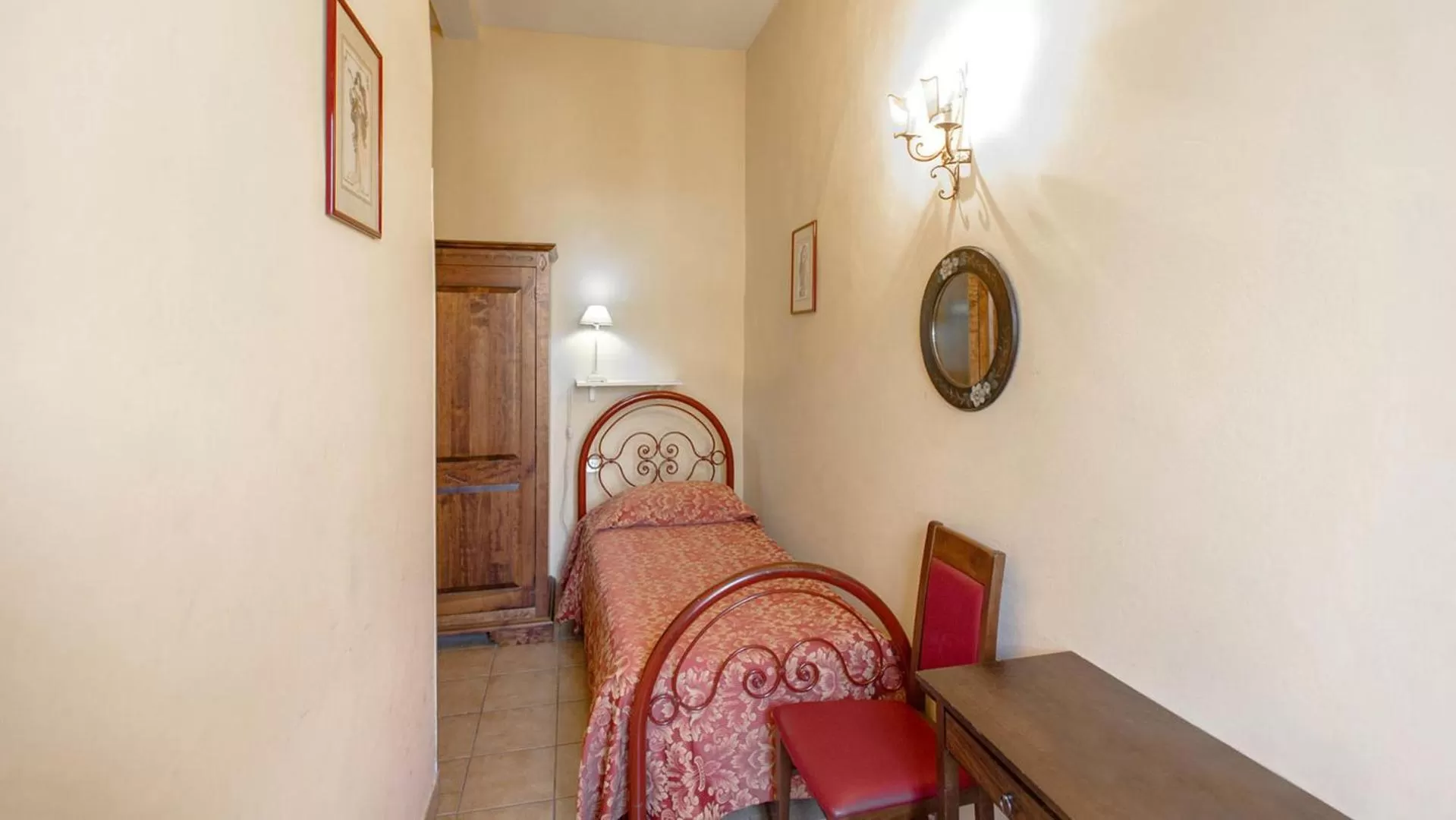 Single Room in Hotel Masaccio