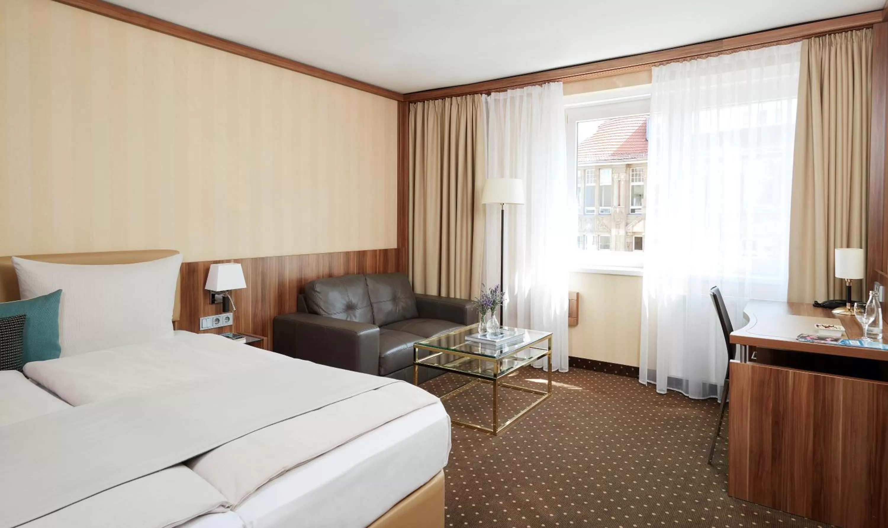 Deluxe Double Room in Living Hotel Berlin Mitte