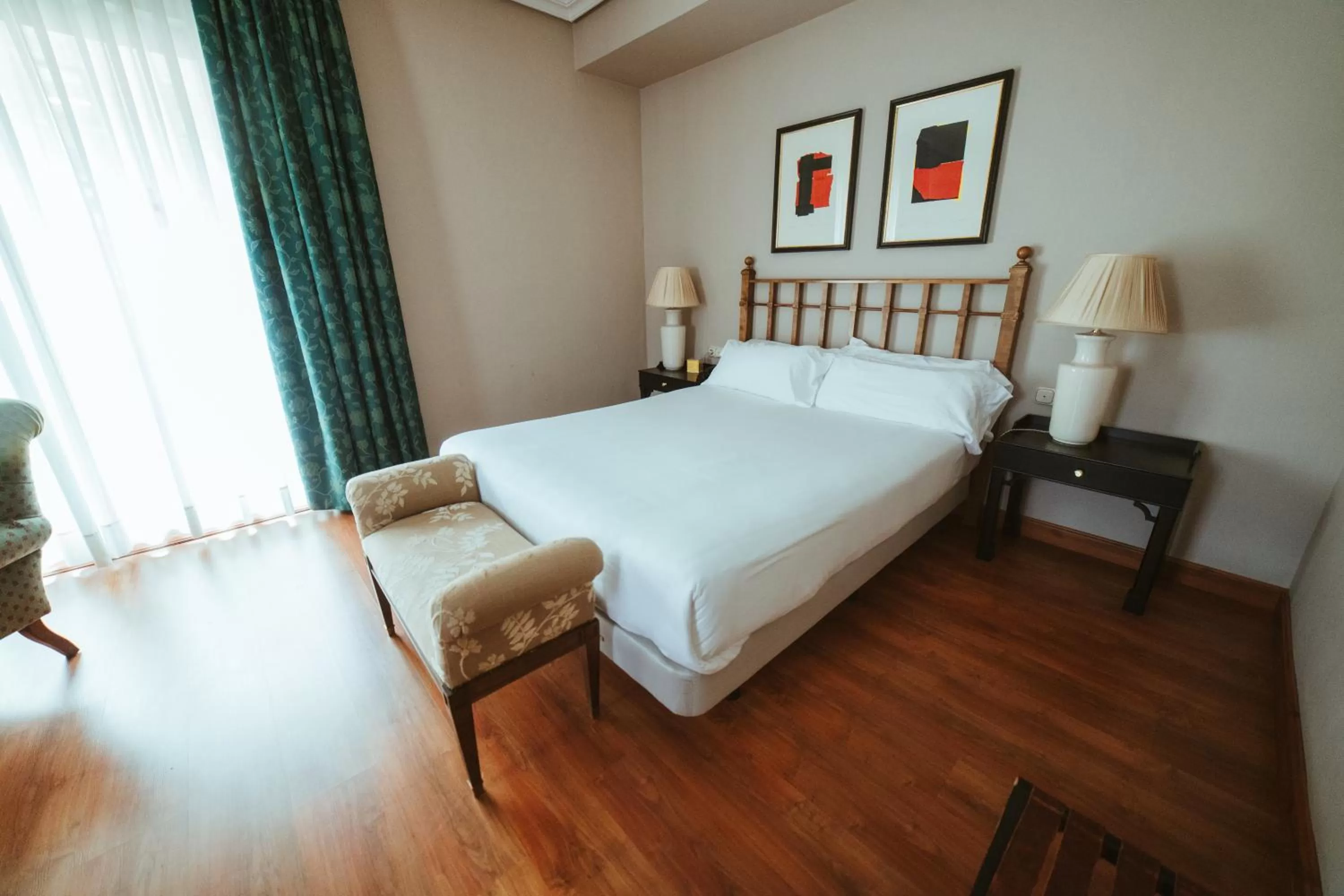 Double Room in Barceló León Conde Luna