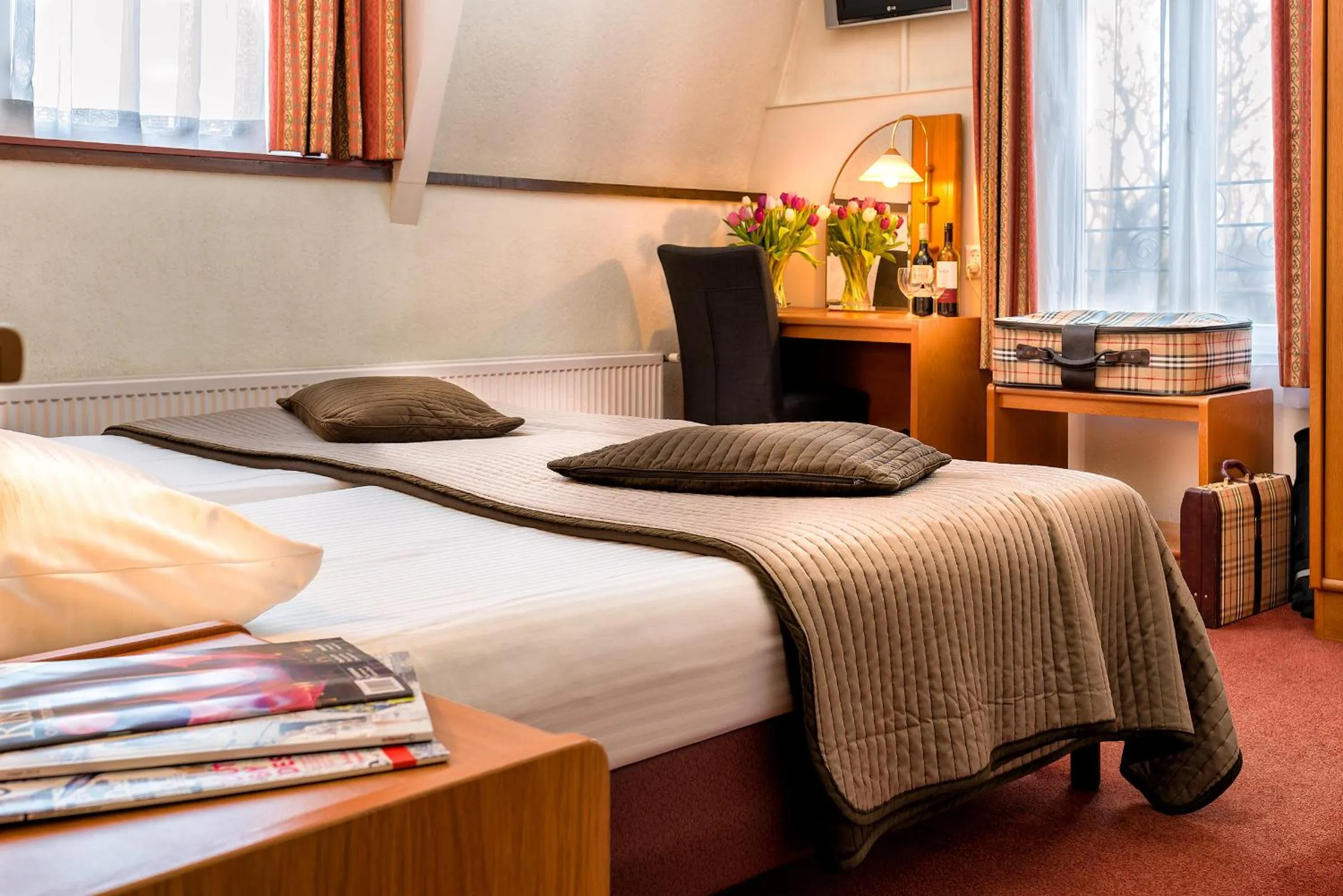 Double or Twin Room in Owl Hotel