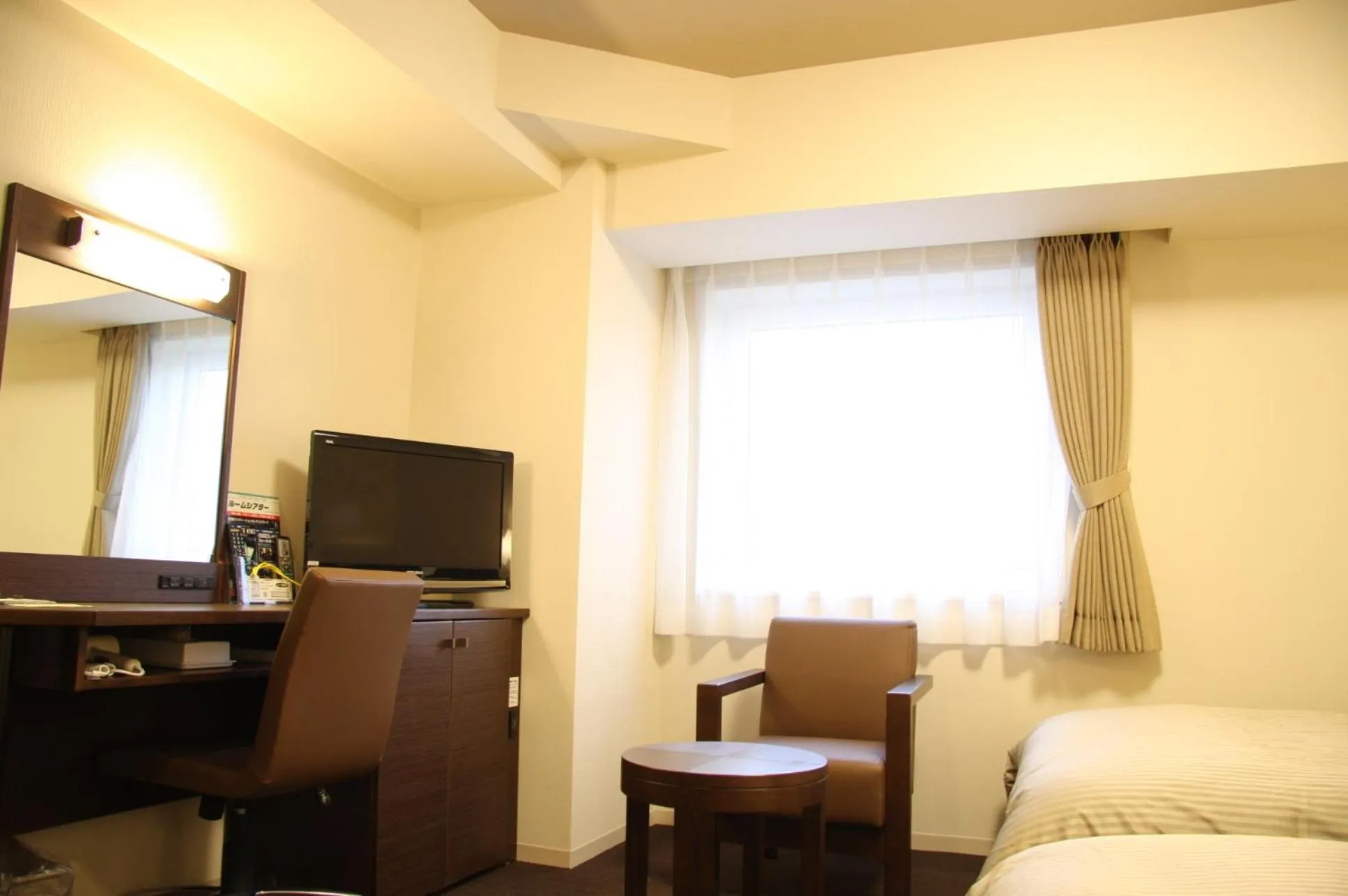 Twin Room - single occupancy - Non-Smoking in Hotel Route-Inn Sapporo Chuo