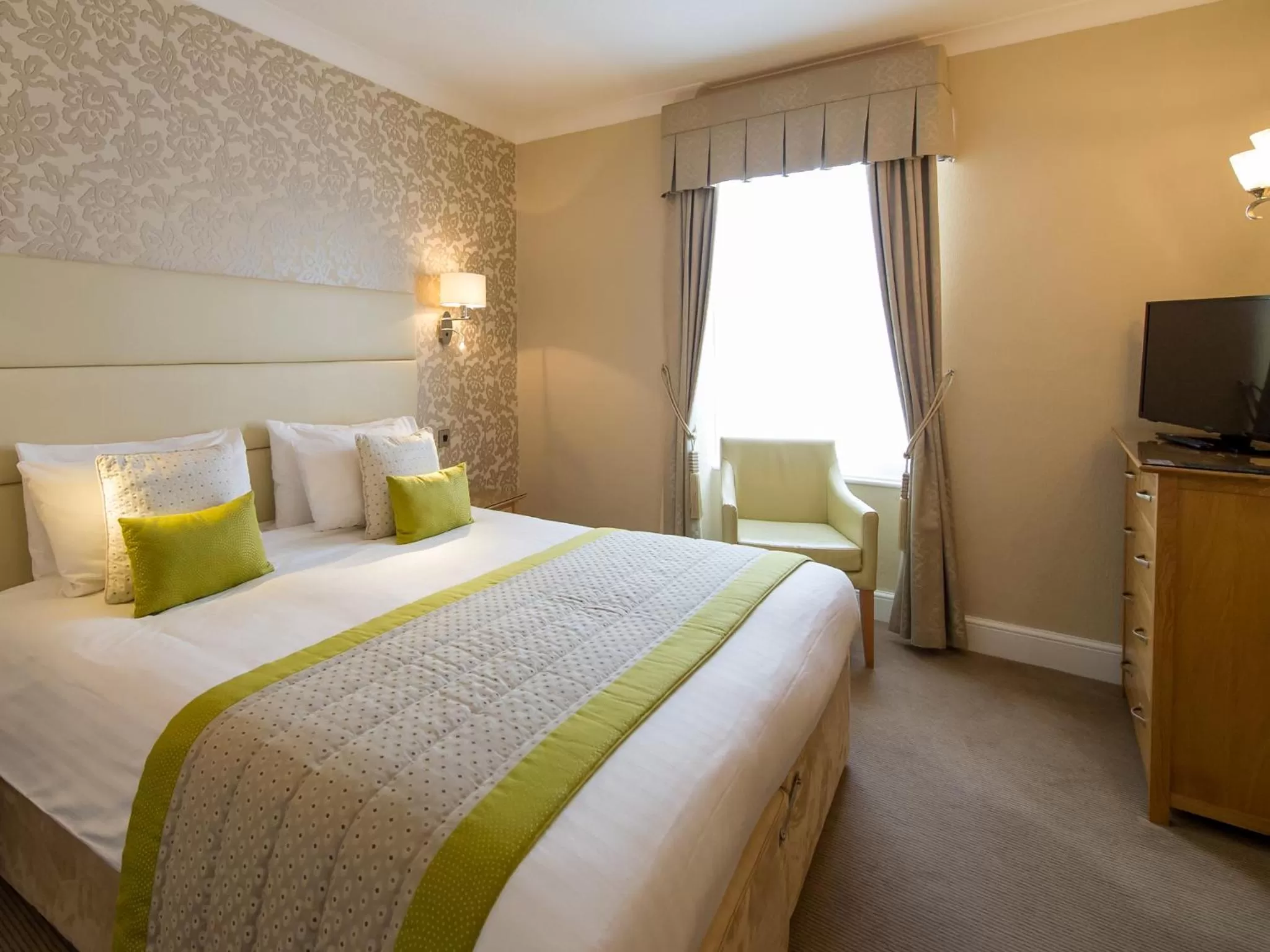 Standard Double Room in The Royal & Fortescue Hotel